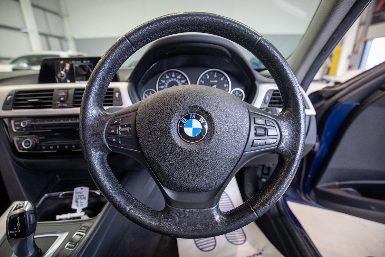 Used BMW 3 Series for sale - 76825207: Photo 19