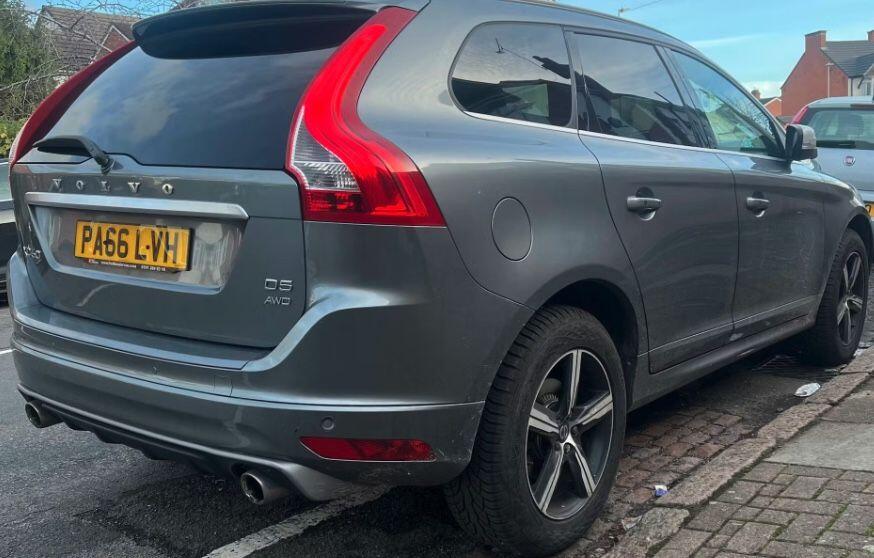 Used Volvo XC60 2016 for sale - 76926071: Photo 2