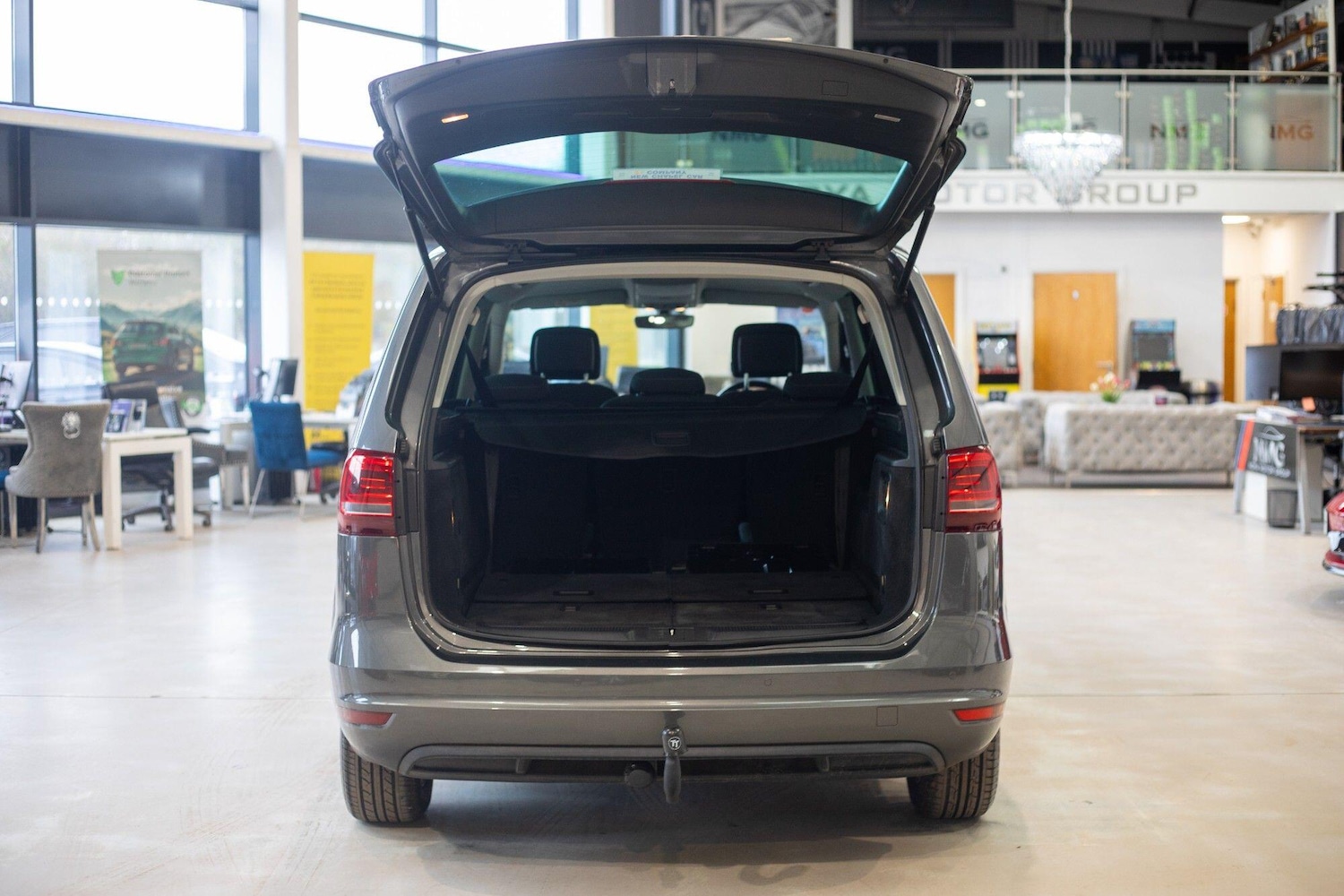 Used Volkswagen Sharan 2016 for sale - 77882896: Photo 38