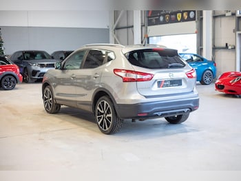 Used Nissan Qashqai 2015 for sale - 77202553: Photo
