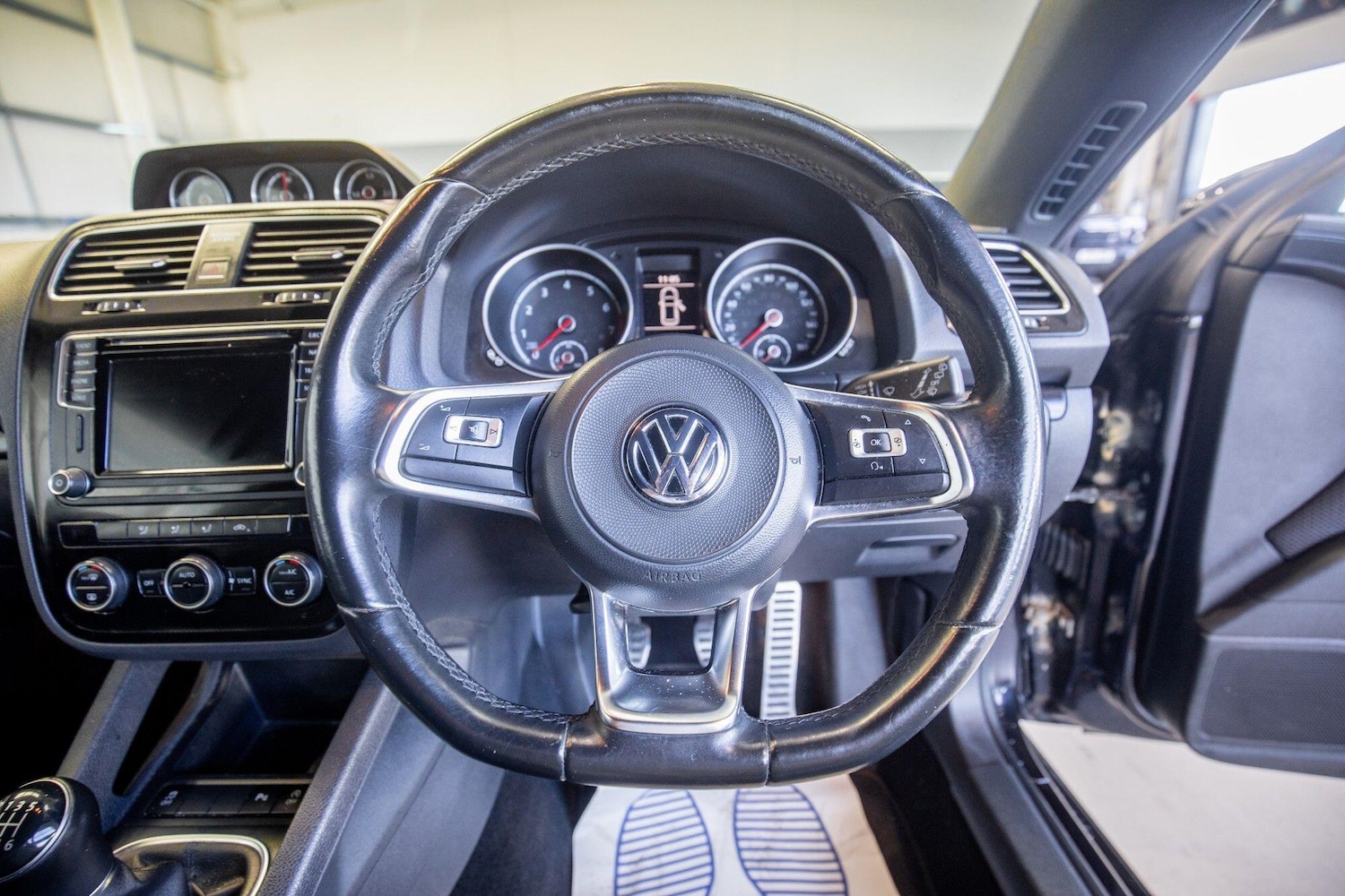 Used Volkswagen Scirocco 2016 for sale - 76824326: Photo 17