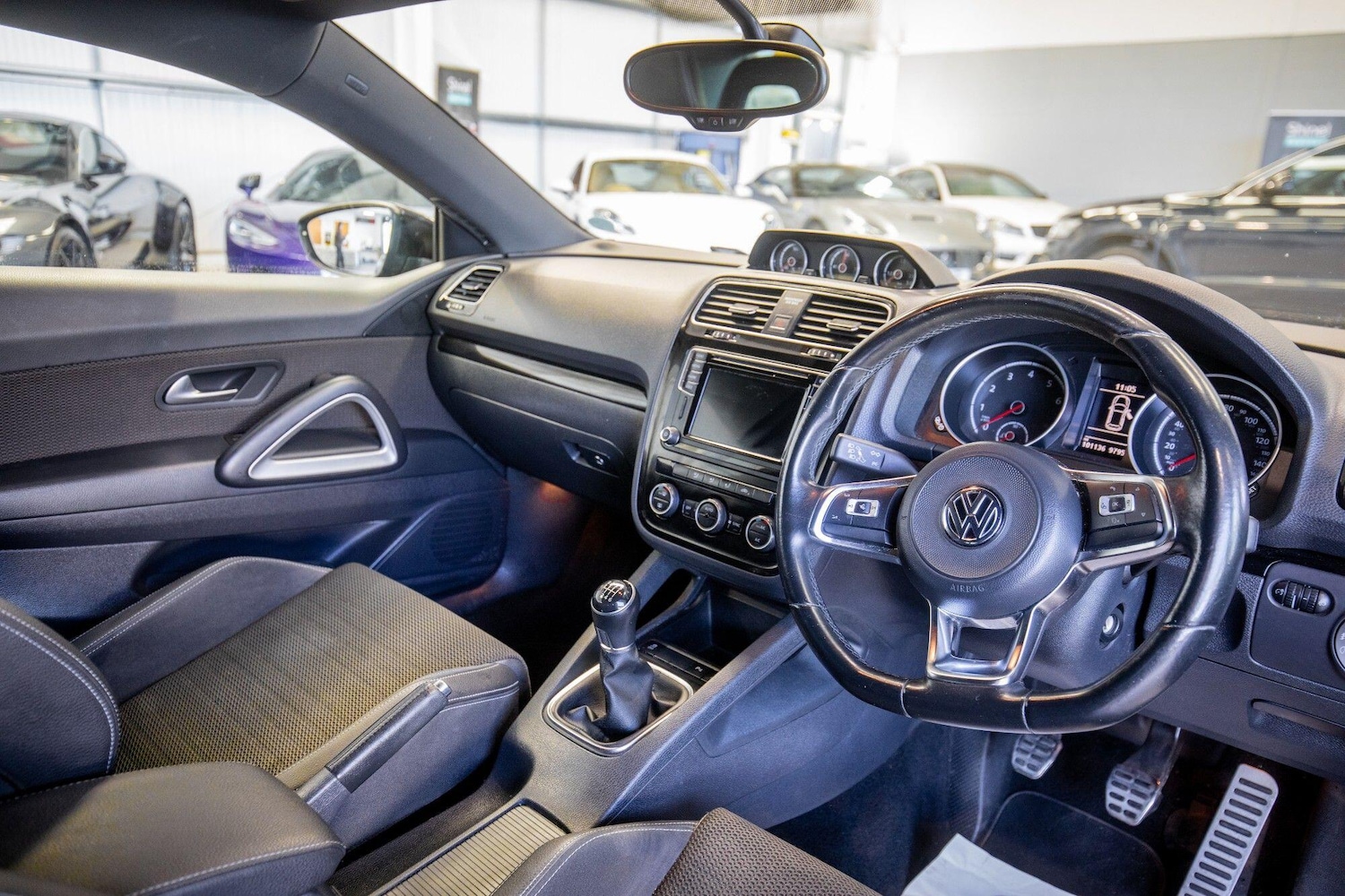 Used Volkswagen Scirocco 2016 for sale - 76824326: Photo 2