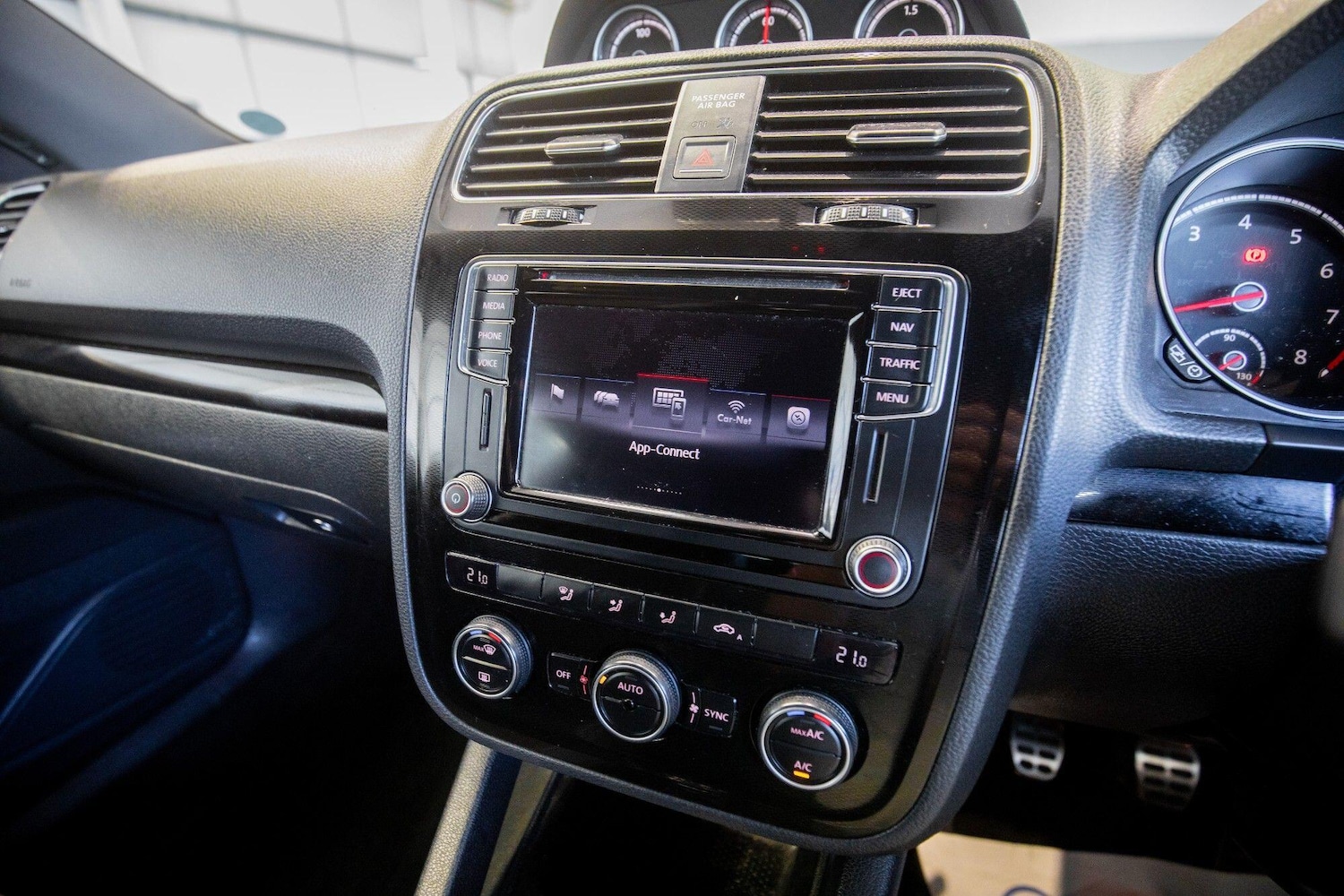 Used Volkswagen Scirocco 2016 for sale - 76824326: Photo 34