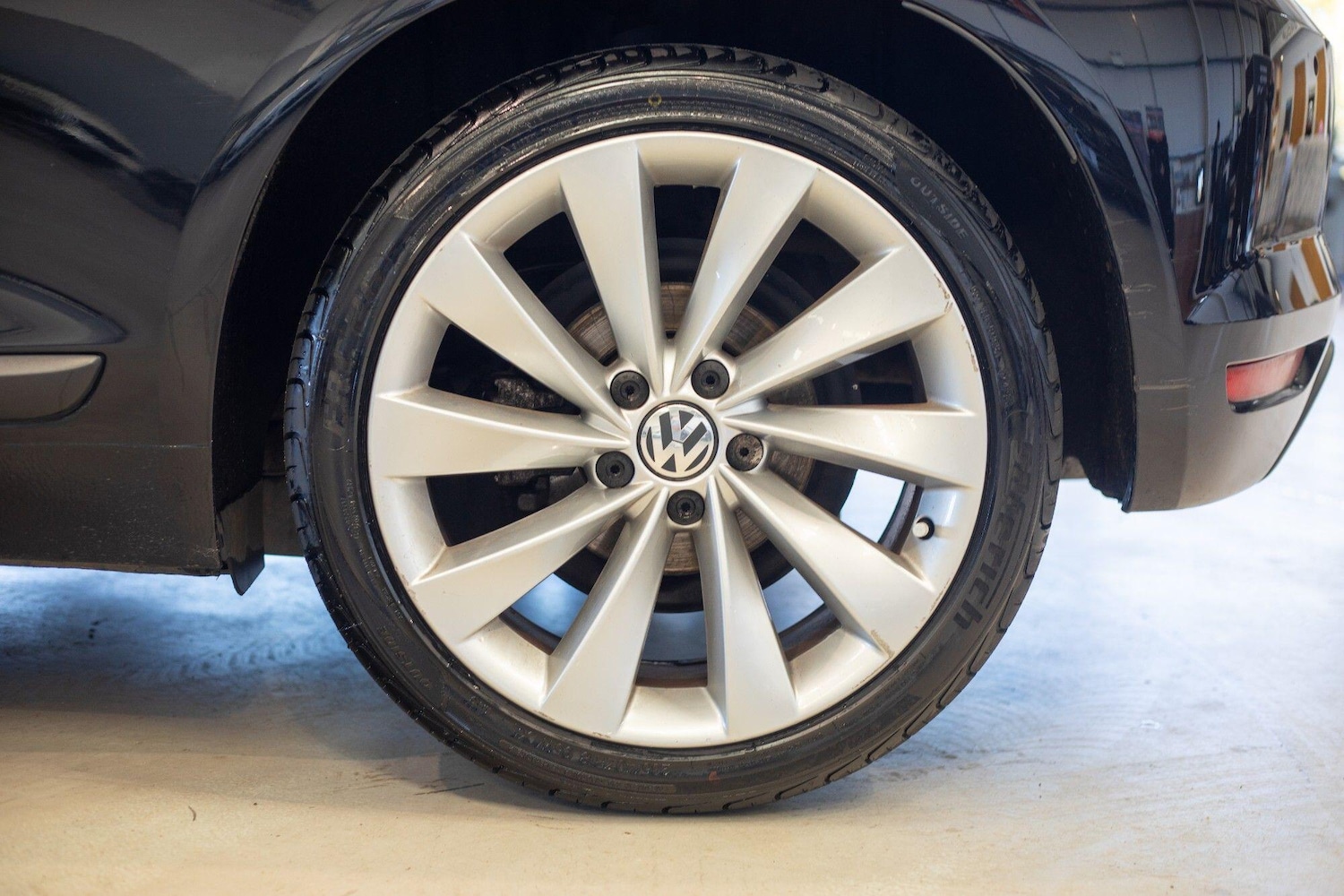 Used Volkswagen Scirocco 2016 for sale - 76824326: Photo 4