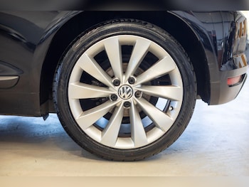 Used Volkswagen Scirocco 2016 for sale - 76824326: Photo