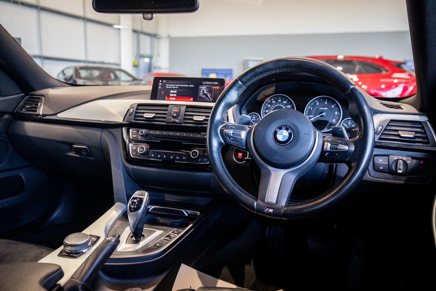 Used BMW 4 Series 2018 for sale - 76823422: Photo 2