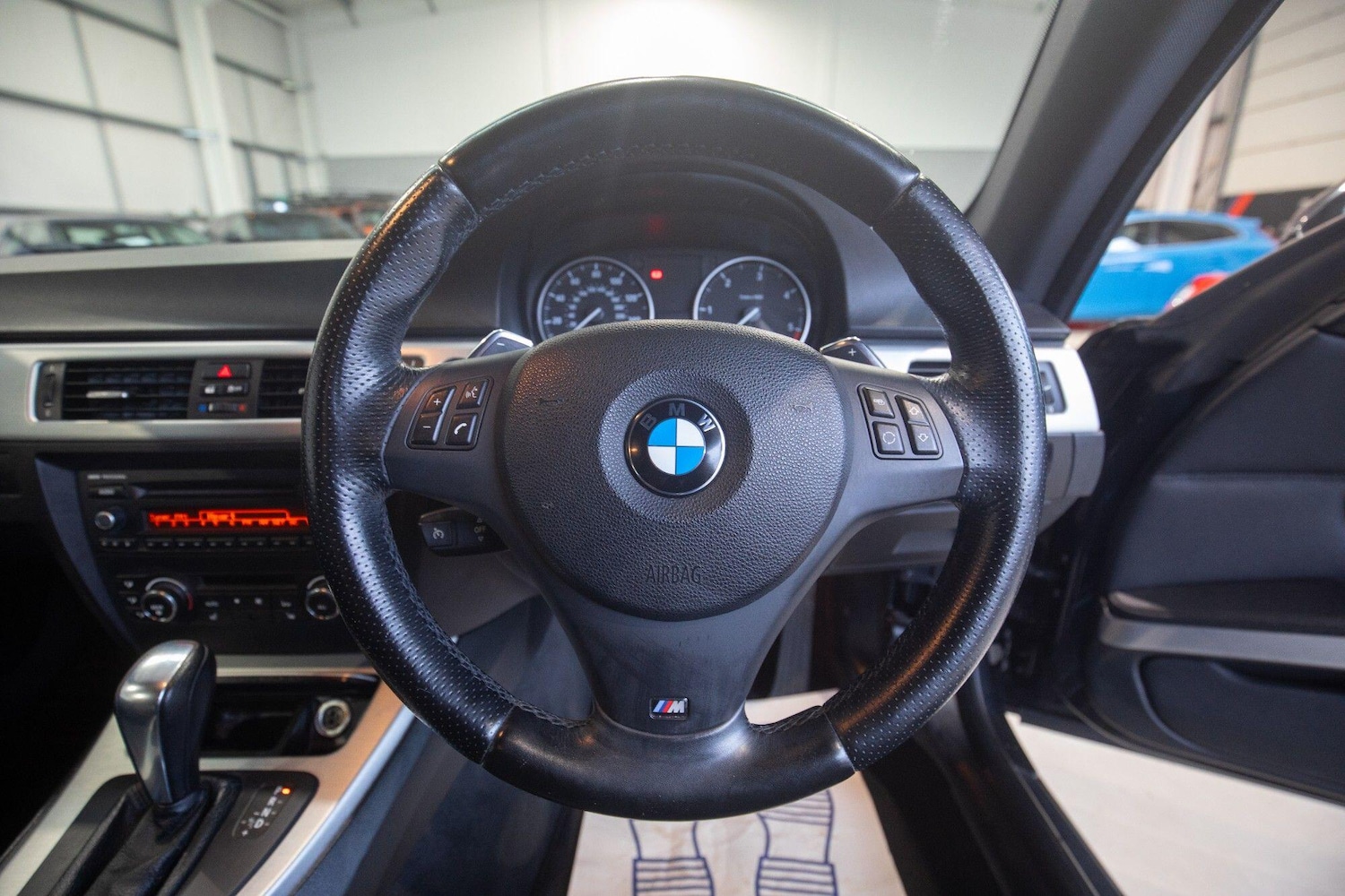 Used BMW 3 Series 2011 for sale - 78100262: Photo 17