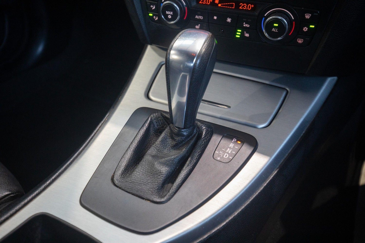 Used BMW 3 Series 2011 for sale - 78100262: Photo 28