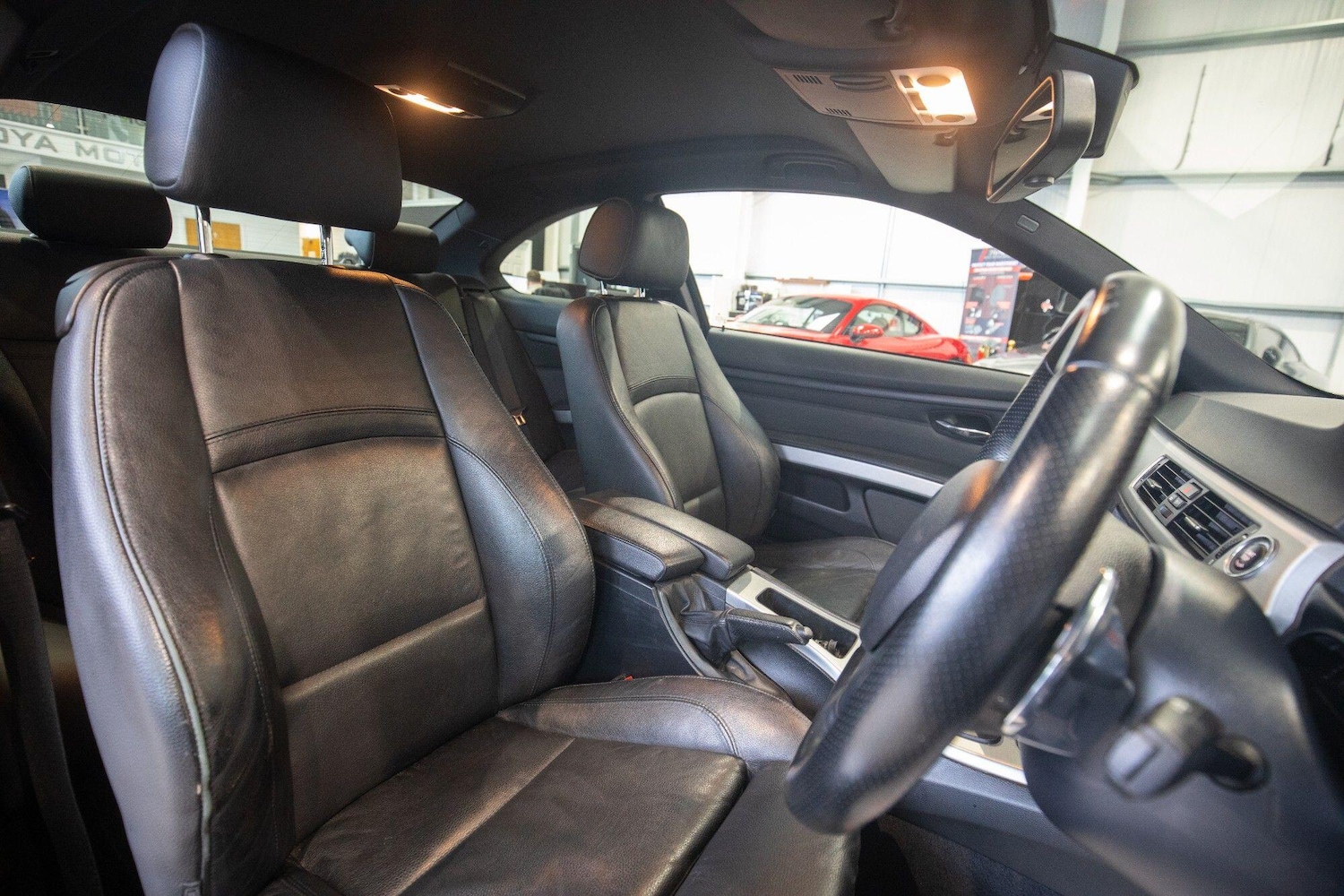 Used BMW 3 Series 2011 for sale - 78100262: Photo 3