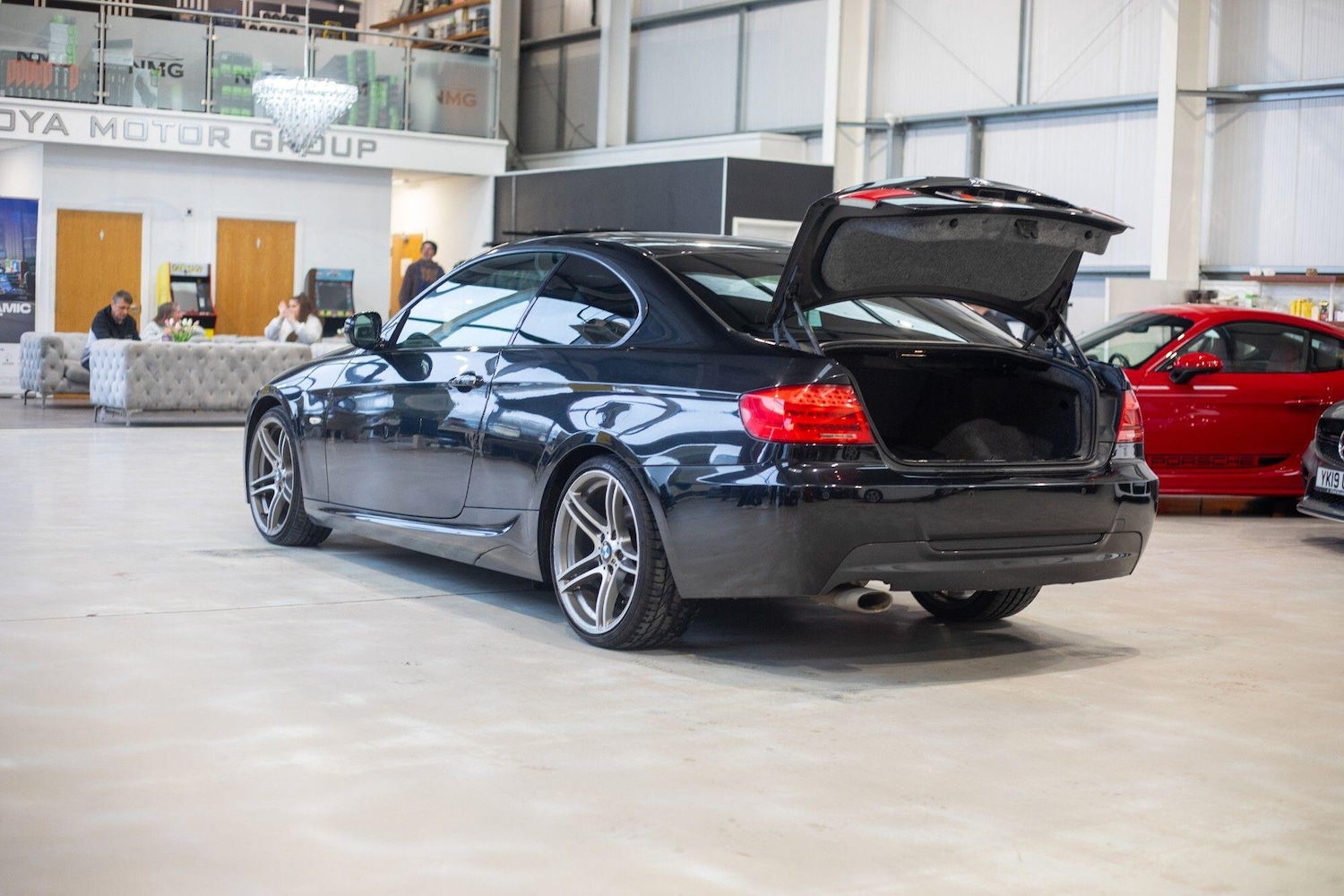 Used BMW 3 Series 2011 for sale - 78100262: Photo 35