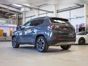 Used Jeep Compass 2022 for sale - 77957643: Photo