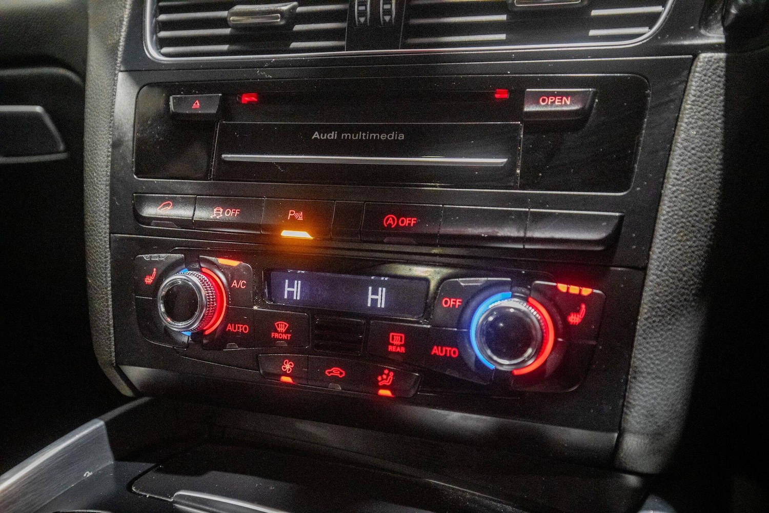 Used Audi Q5 2014 for sale - 77230287: Photo 28