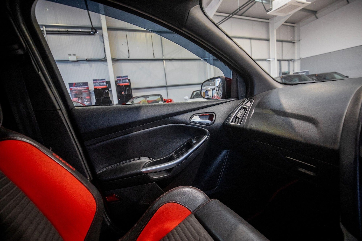 Used Ford Focus 2015 for sale - 78007705: Photo 31