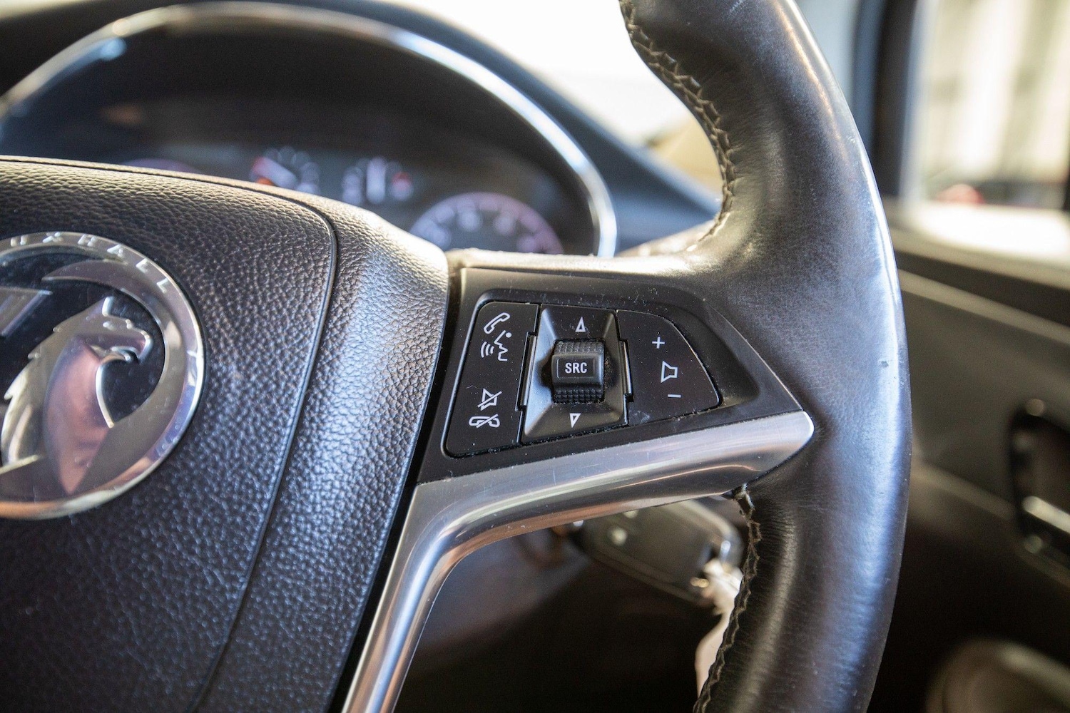 Used Vauxhall Mokka X 2017 for sale - 77883304: Photo 12