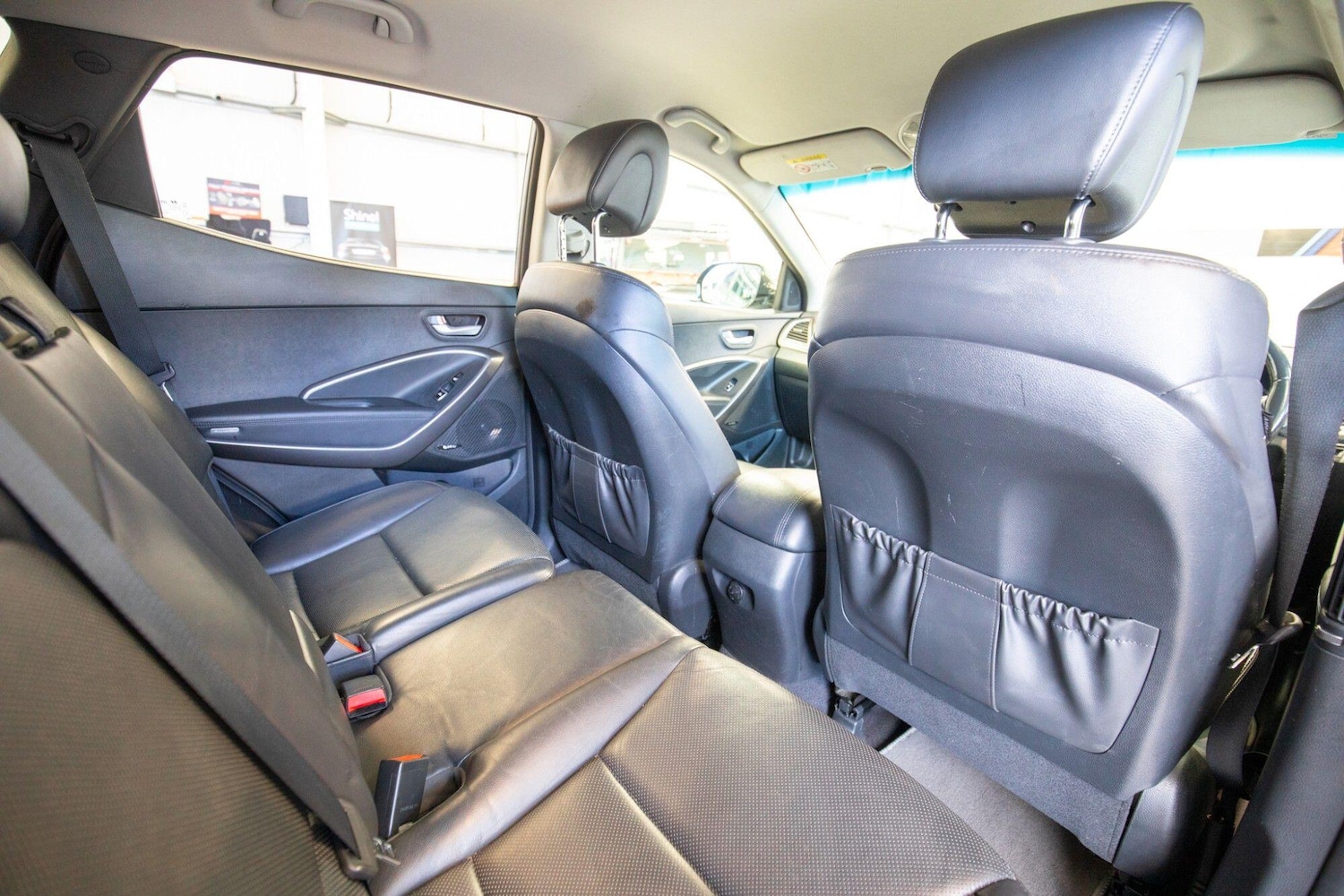 Used Hyundai Santa Fe 2015 for sale - 78062903: Photo 10