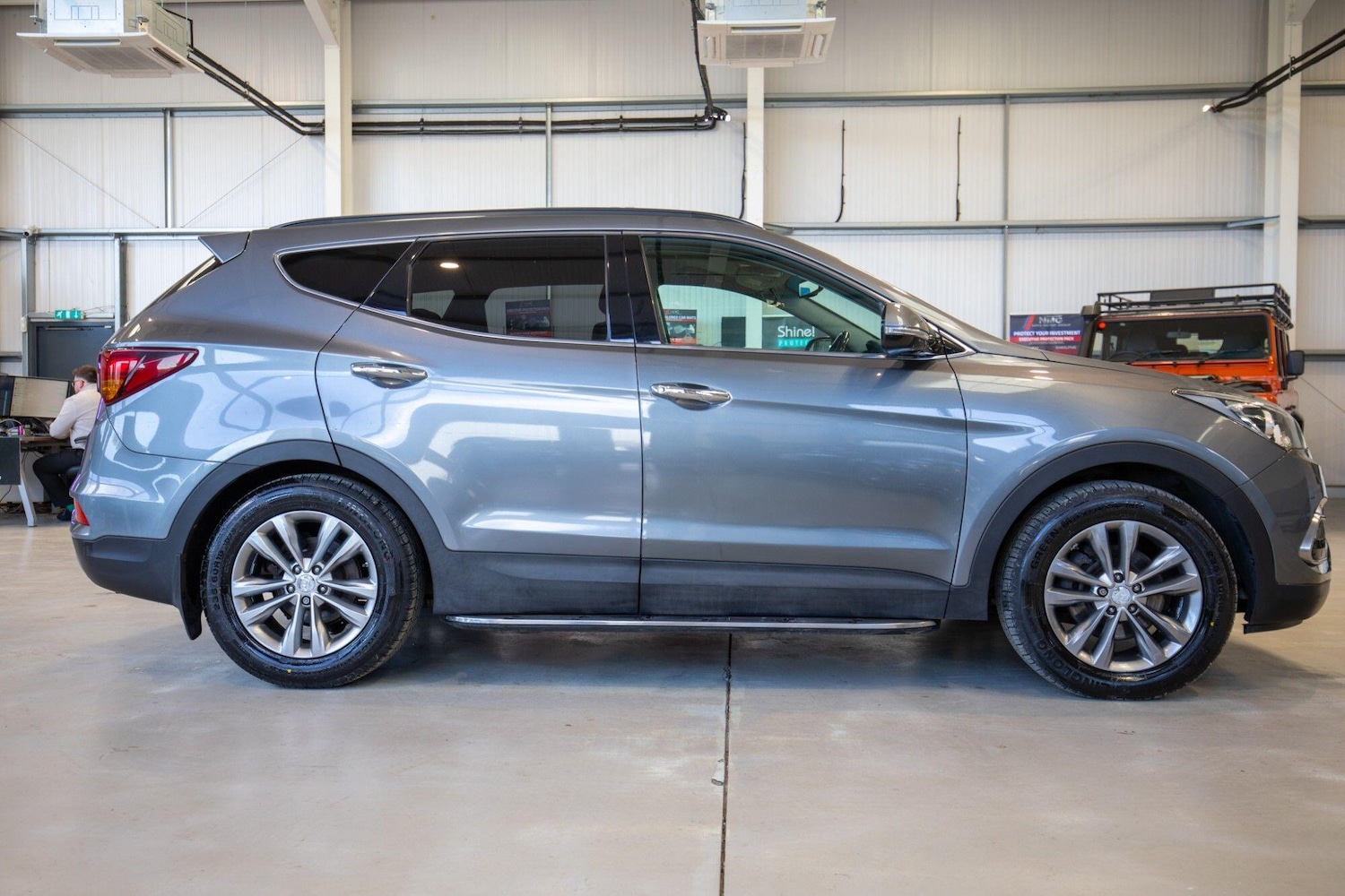 Used Hyundai Santa Fe 2015 for sale - 78062903: Photo 16