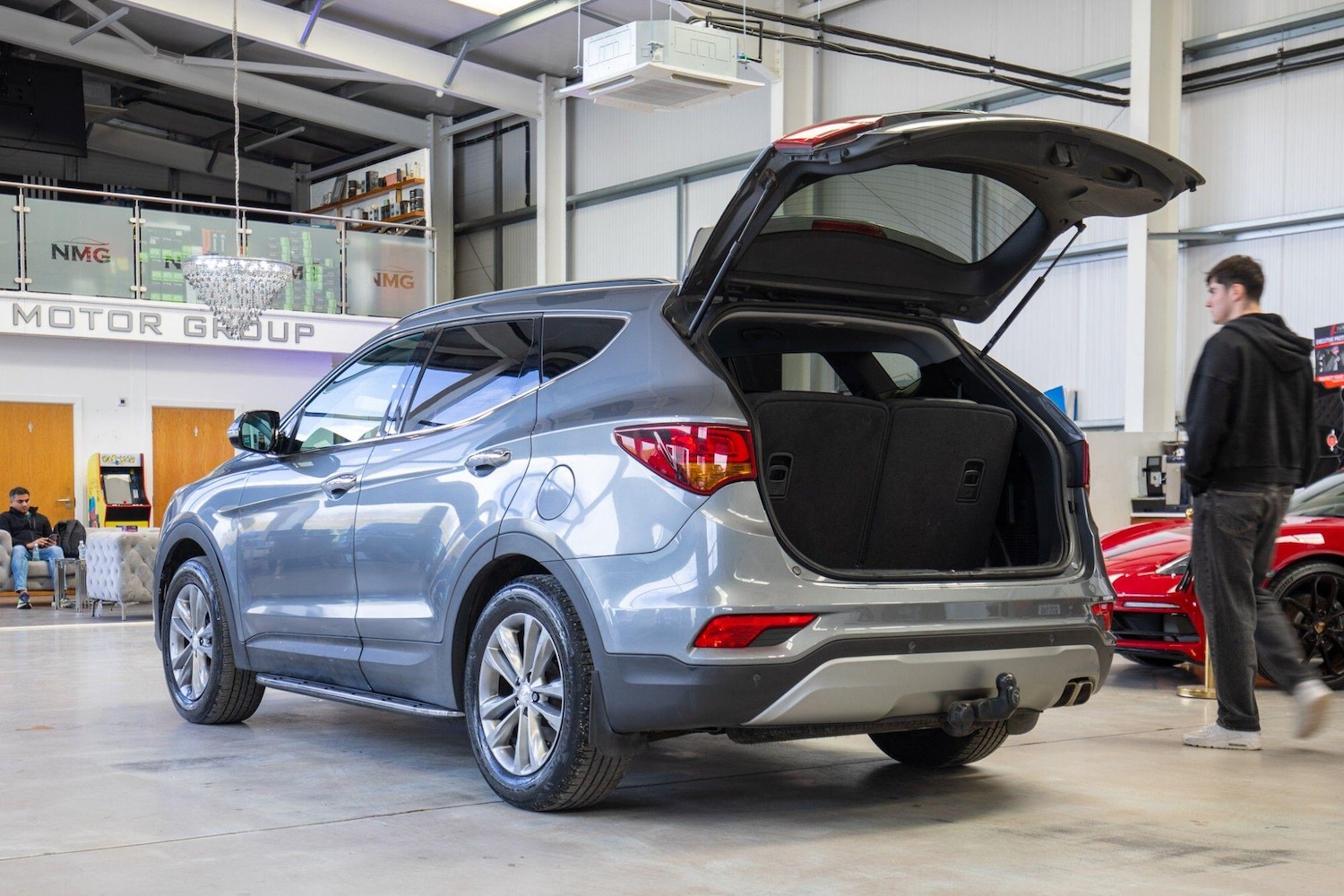 Used Hyundai Santa Fe 2015 for sale - 78062903: Photo 30