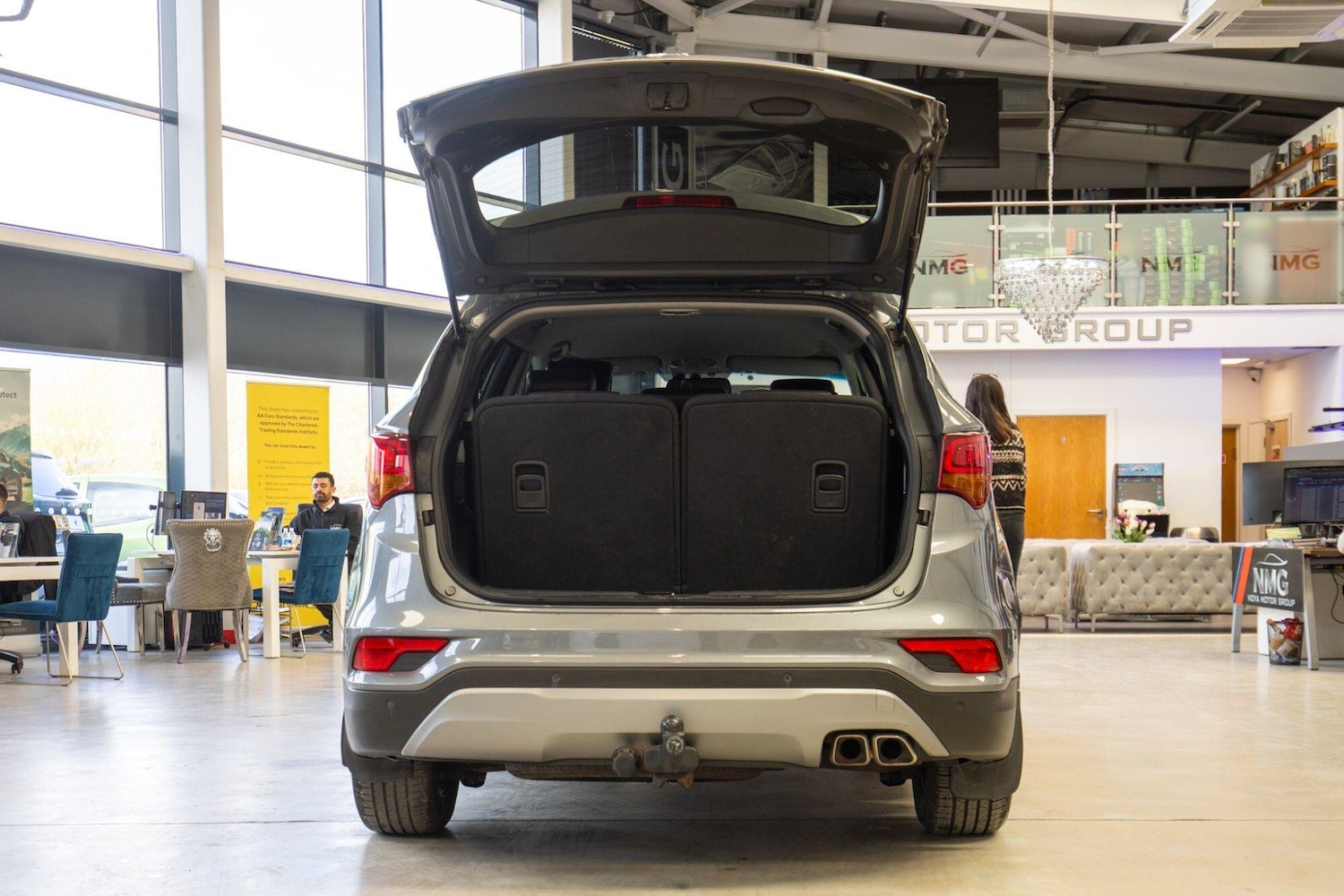 Used Hyundai Santa Fe 2015 for sale - 78062903: Photo 31