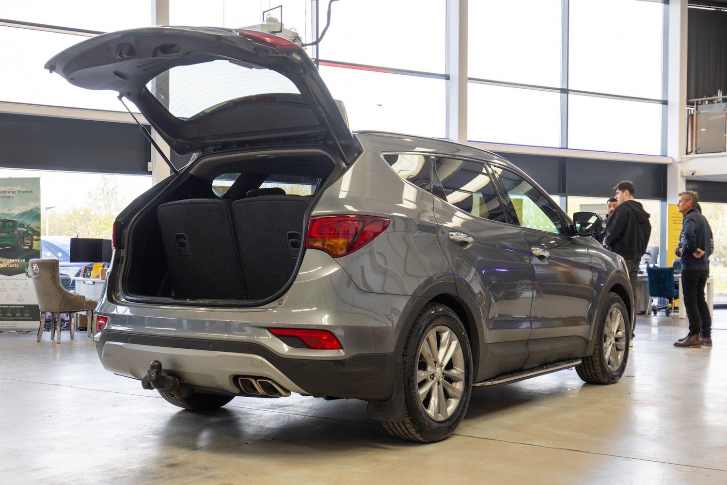 Used Hyundai Santa Fe 2015 for sale - 78062903: Photo 34