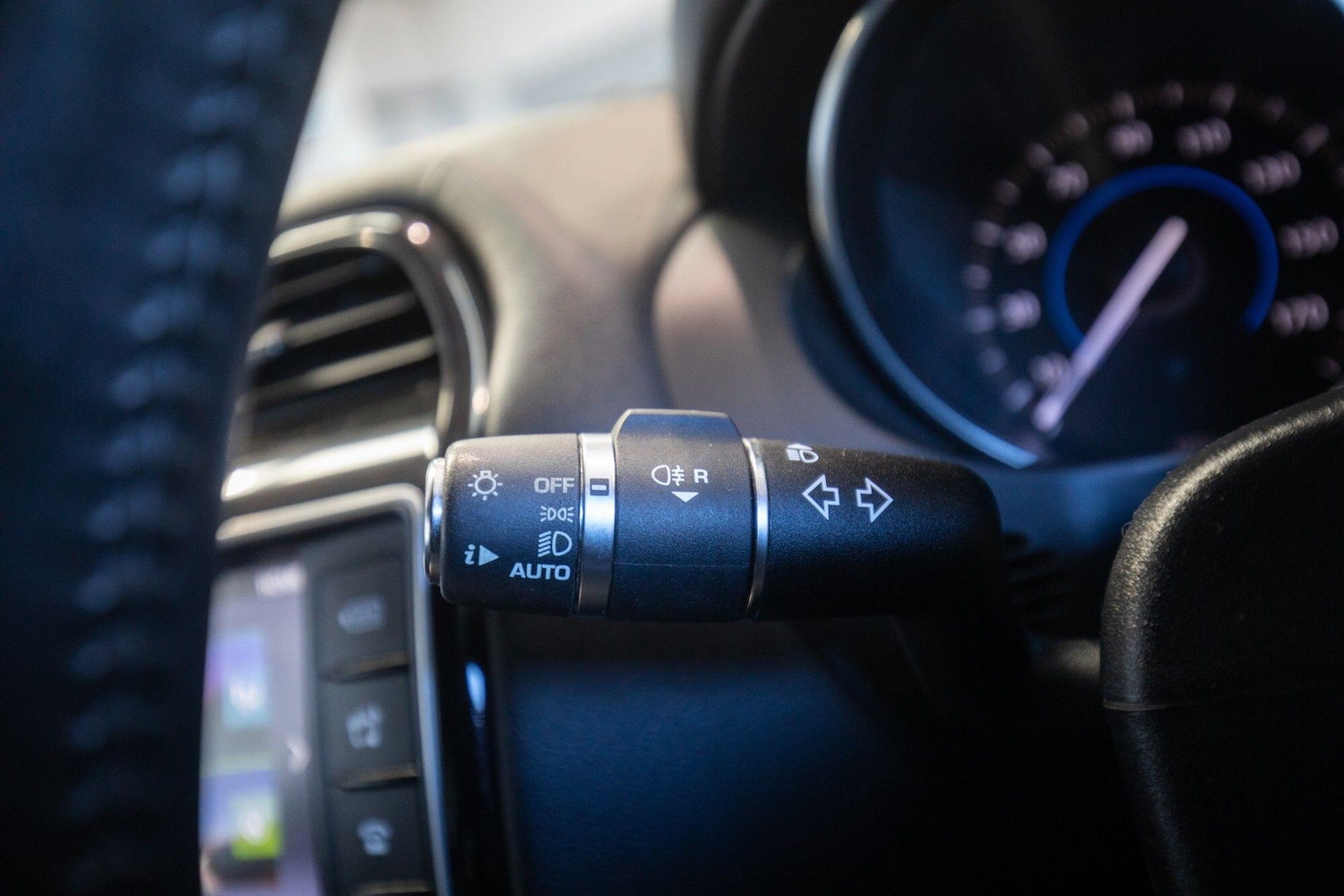 Used Jaguar XE 2016 for sale - 77612812: Photo 22