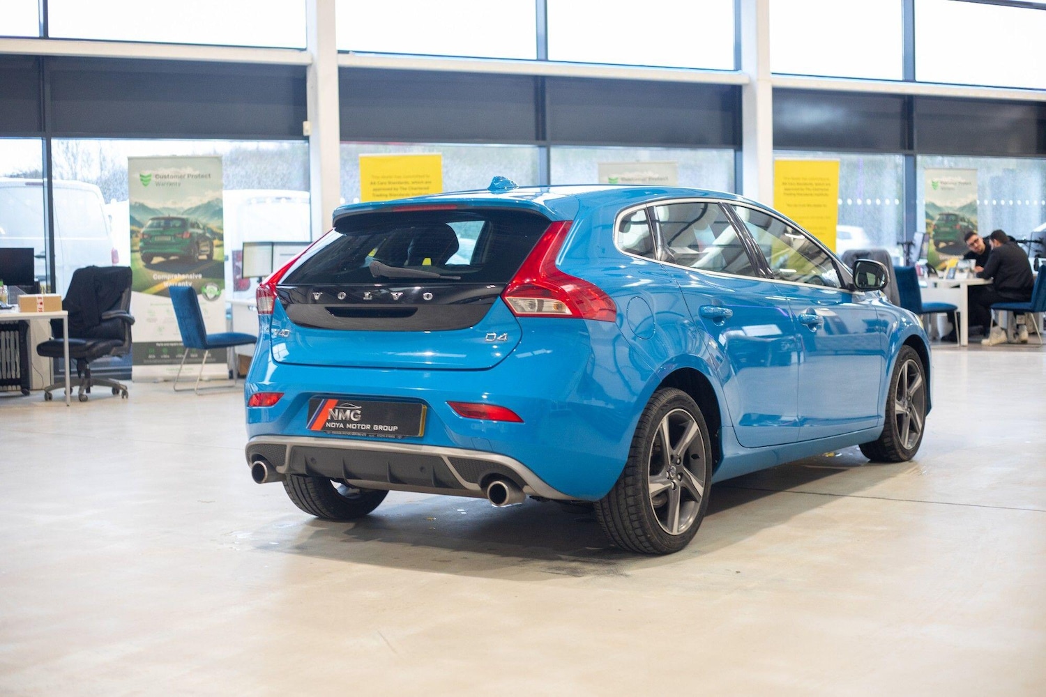Used Volvo V40 2015 for sale - 77957153: Photo 33