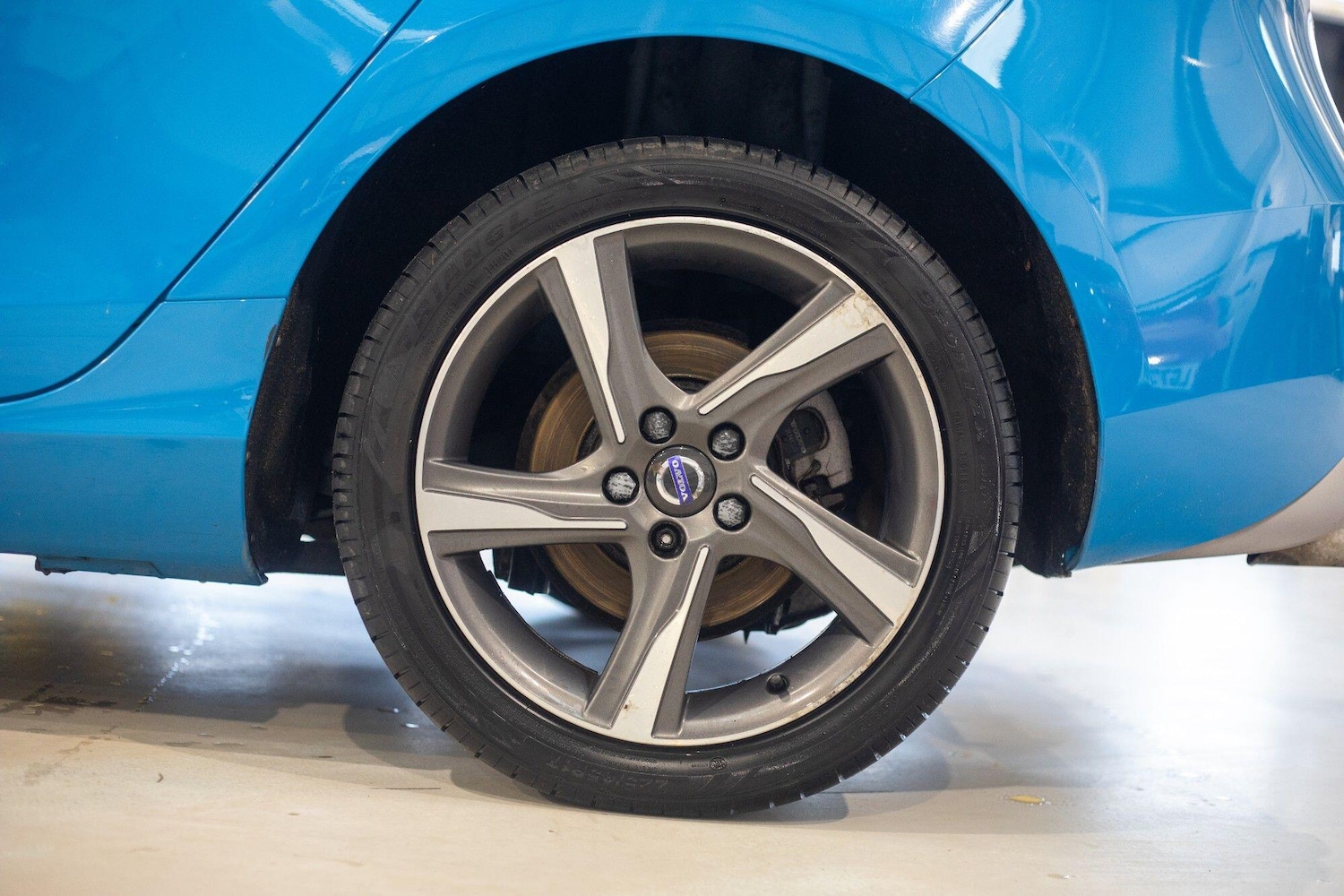 Used Volvo V40 2015 for sale - 77957153: Photo 7