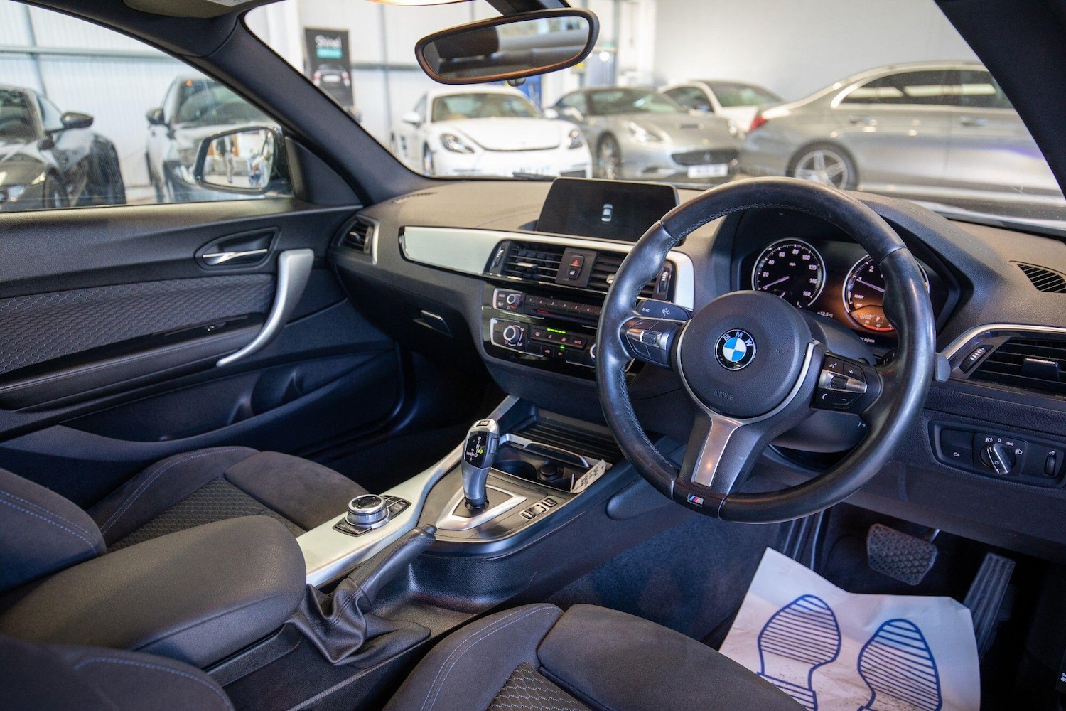 Used BMW 2 Series 2017 for sale - 77192004: Photo 2