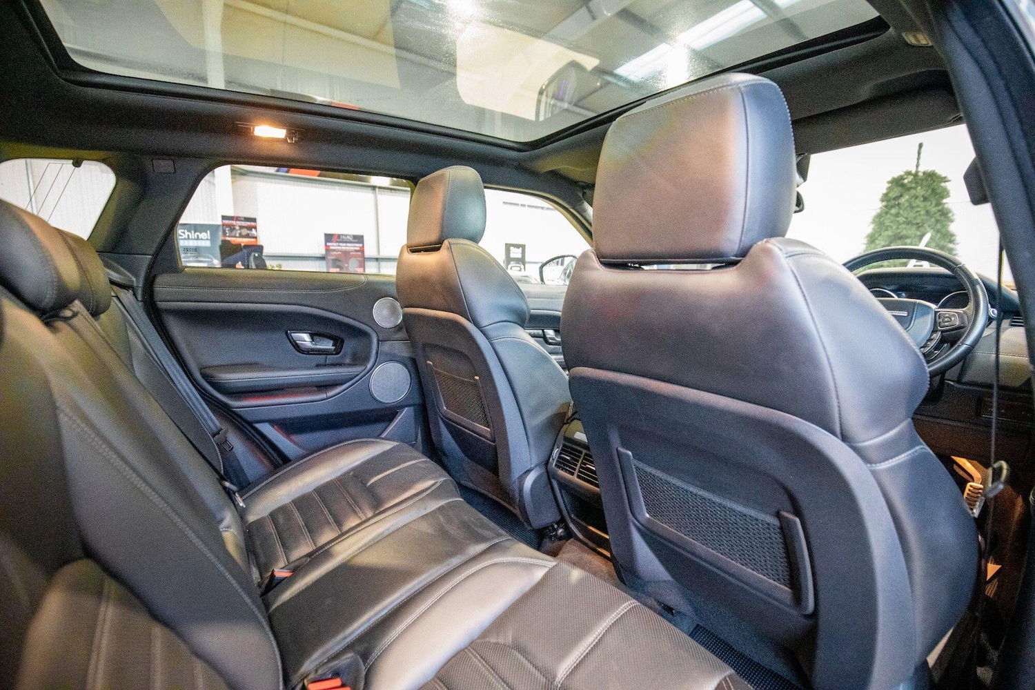 Used Land Rover Range Rover Evoque 2019 for sale - 77314580: Photo 14