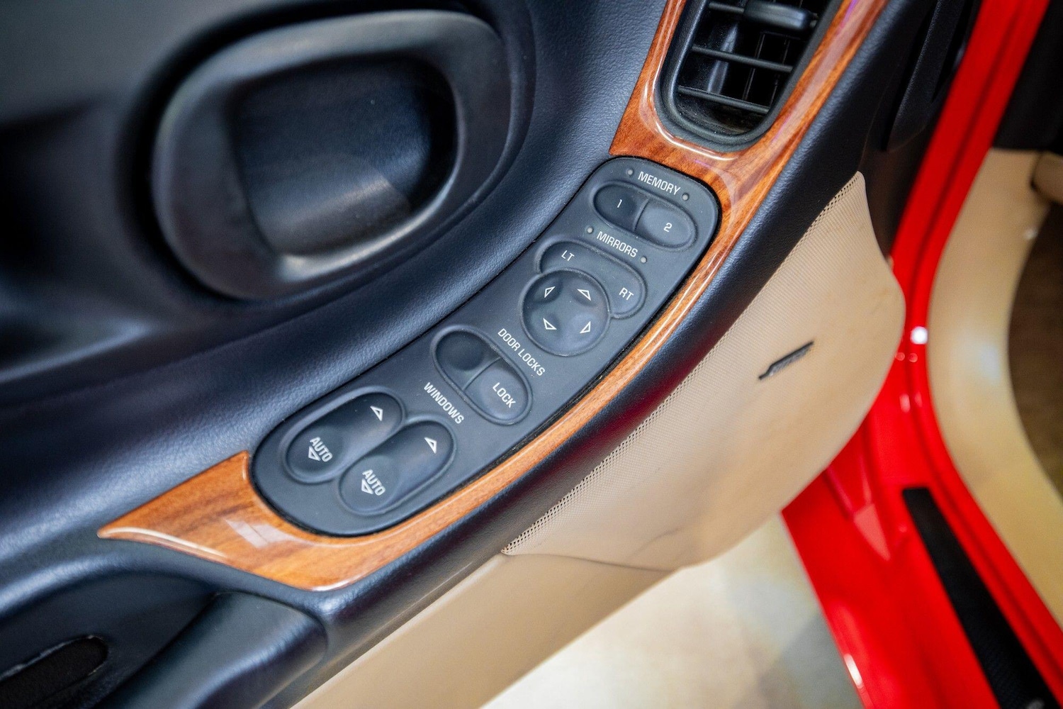 Used Chevrolet Corvette for sale - 78058945: Photo 13