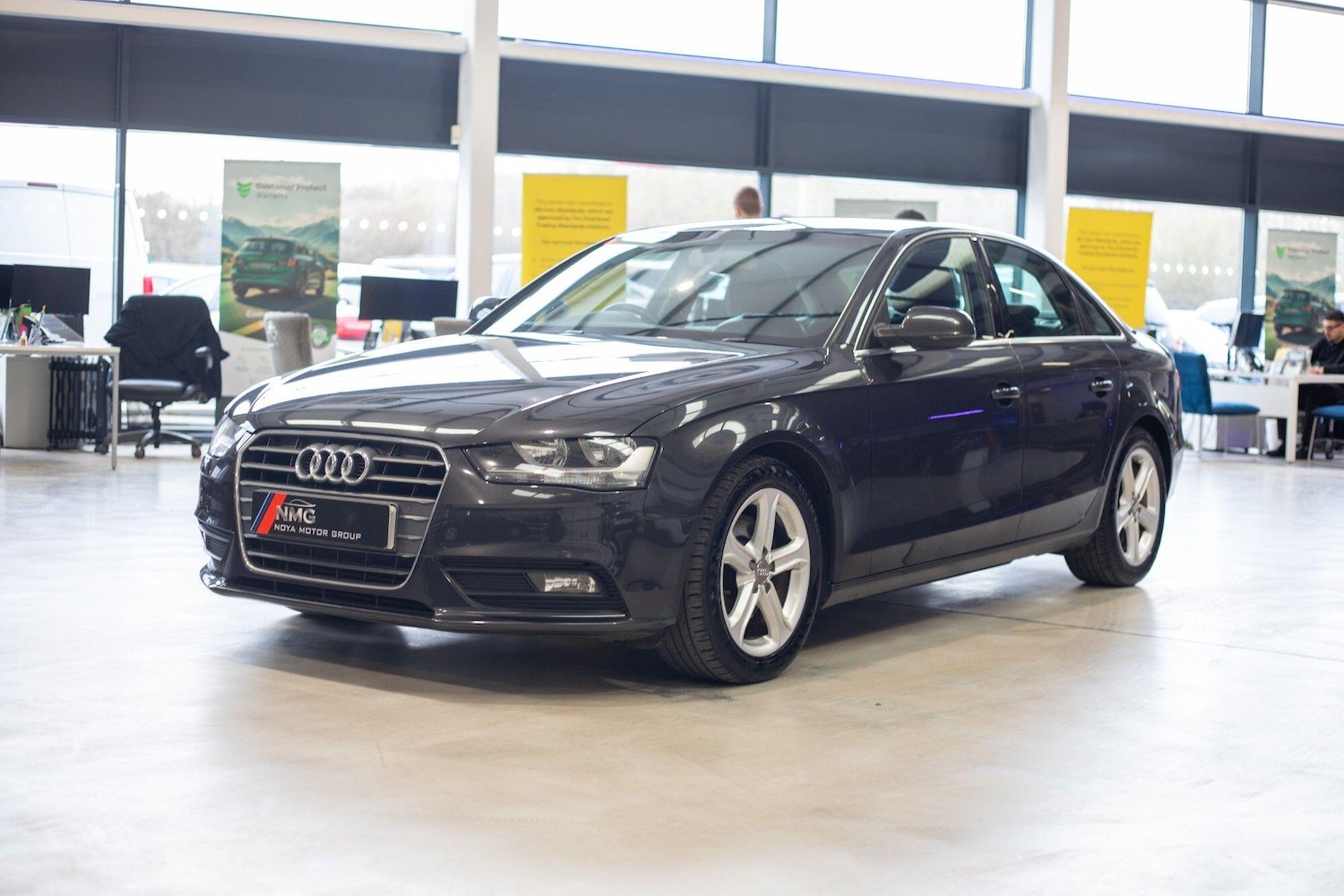 Used Audi A4 2013 for sale - 77597783: Photo 10
