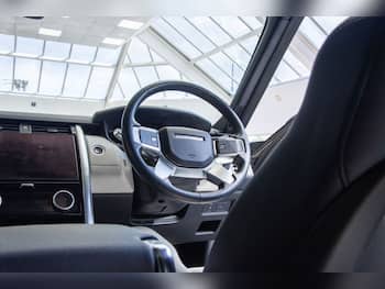 Used Land Rover Discovery 2021 for sale - 79749321: Photo
