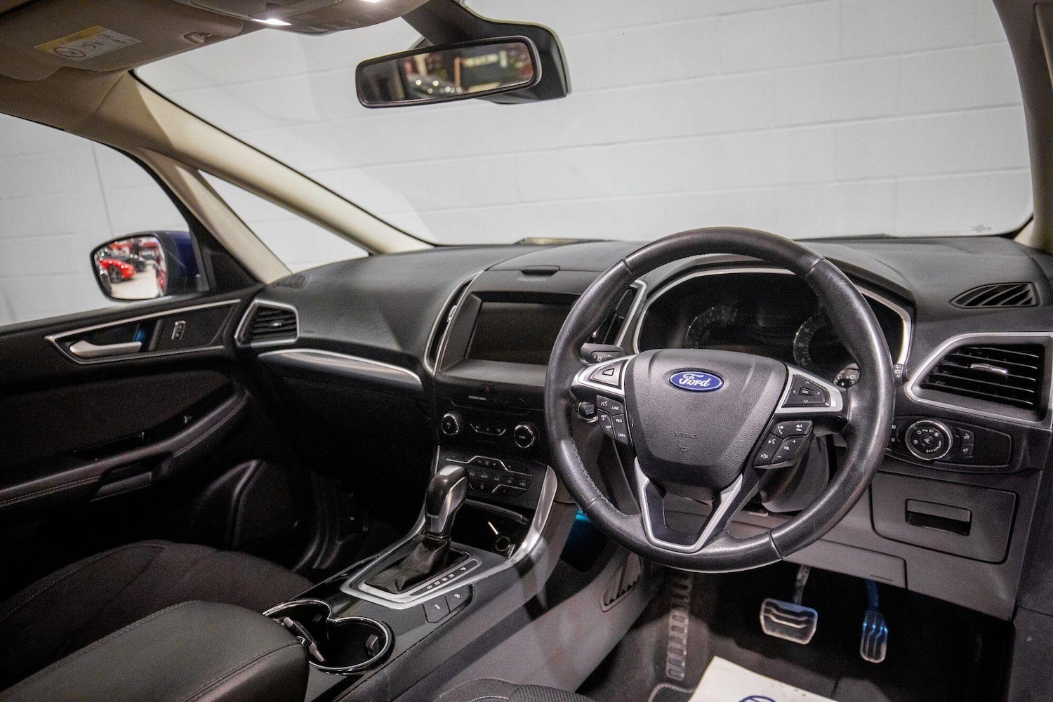 Used Ford S-Max 2017 for sale - 77705595: Photo 2