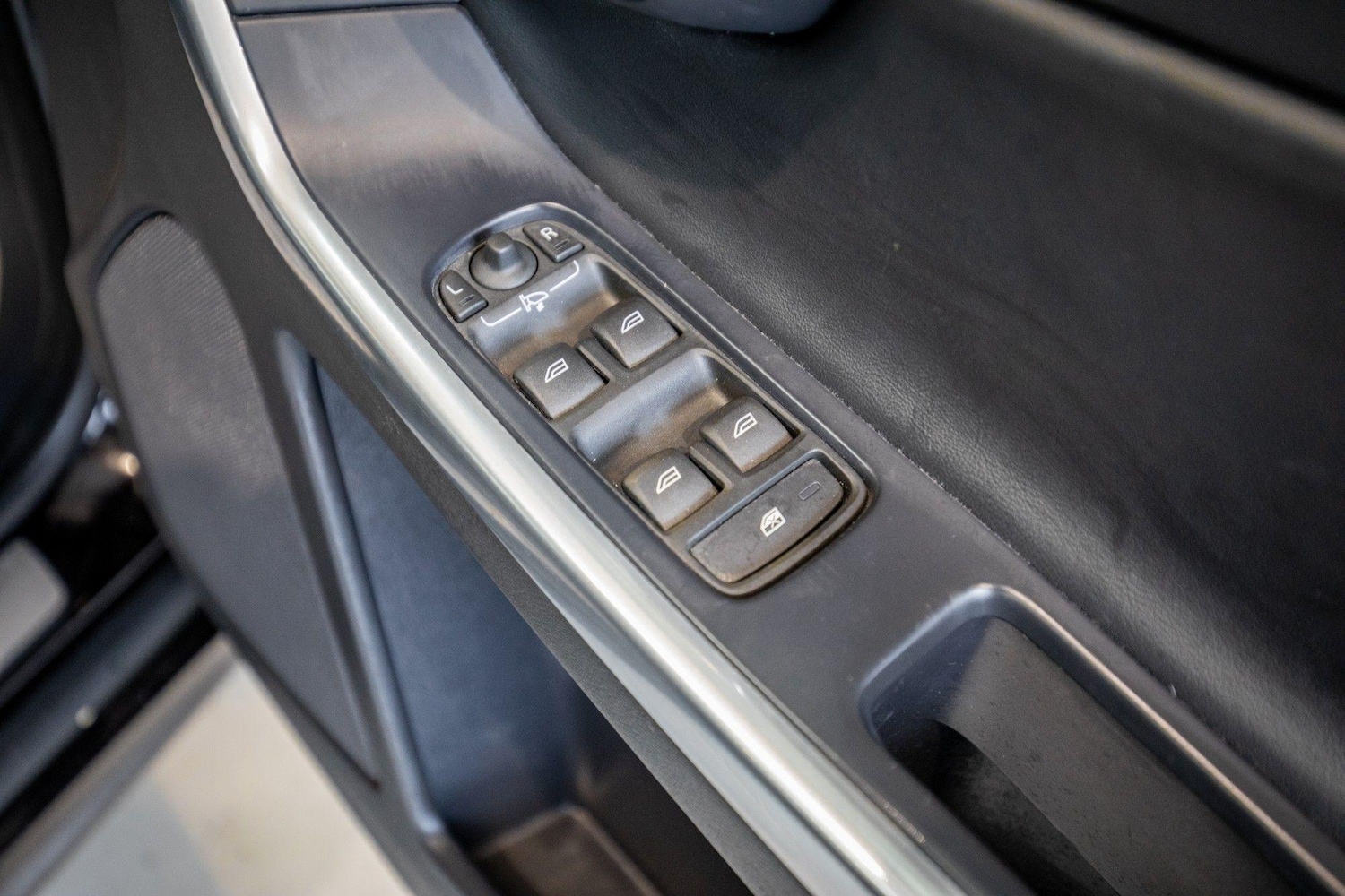 Used Volvo XC60 2016 for sale - 76825223: Photo 16