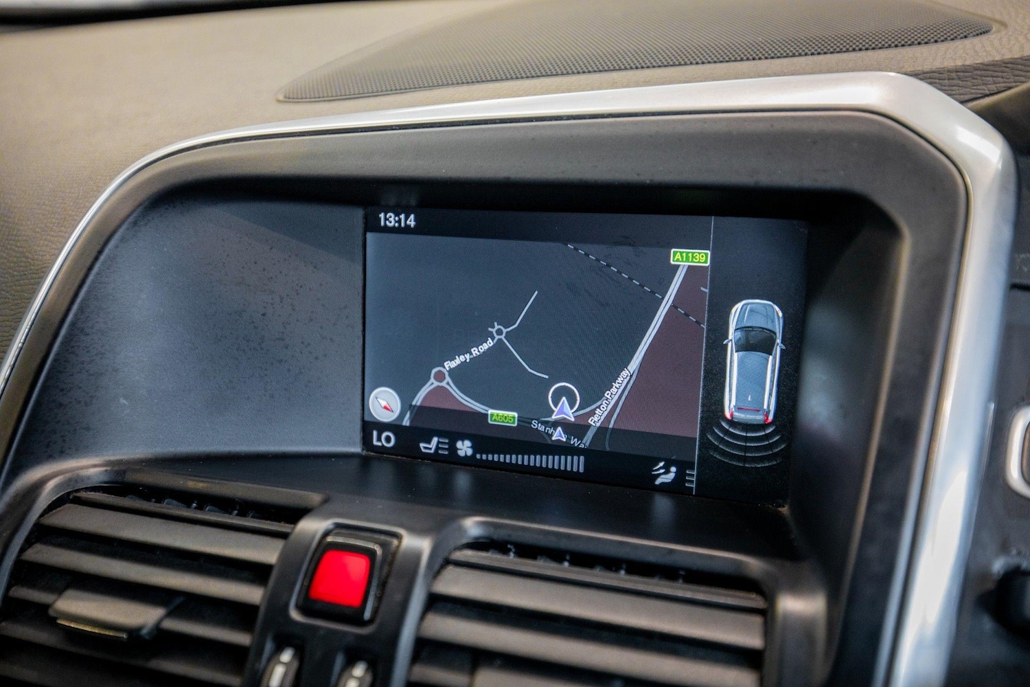 Used Volvo XC60 2016 for sale - 76825223: Photo 29