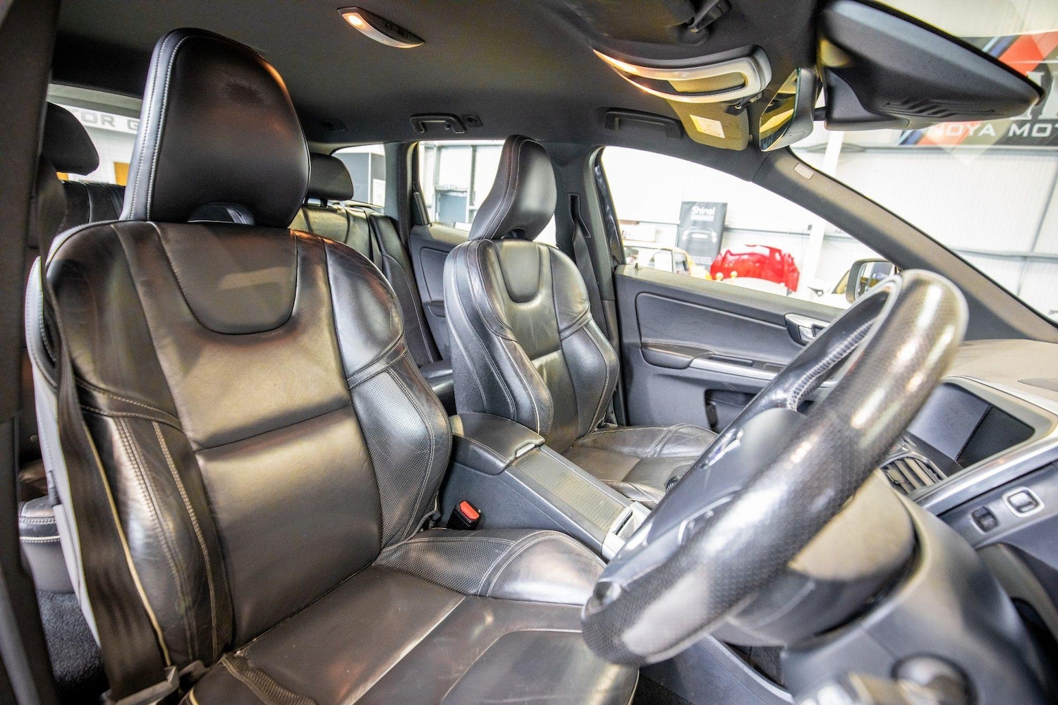 Used Volvo XC60 2016 for sale - 76825223: Photo 3