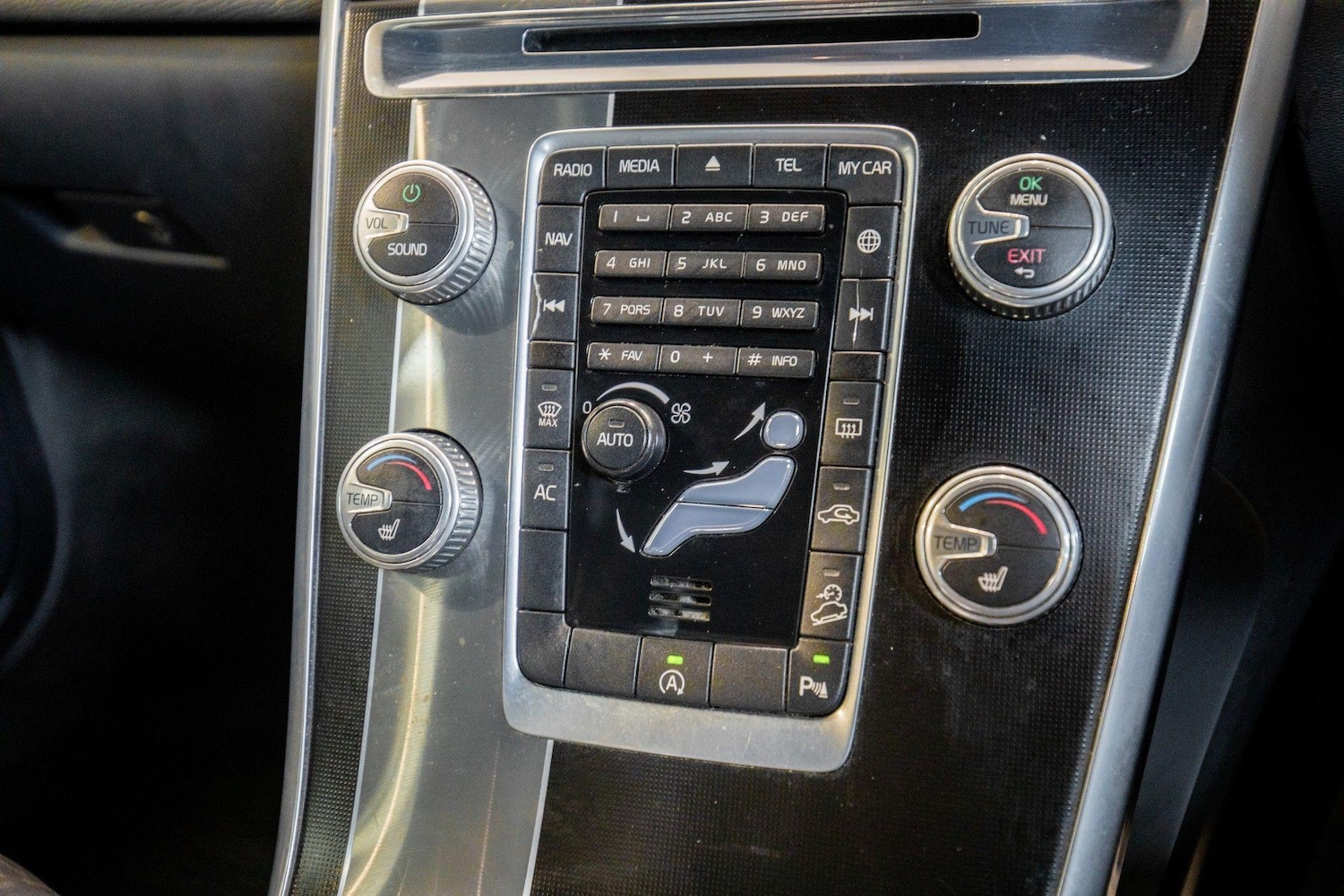 Used Volvo XC60 2016 for sale - 76825223: Photo 30