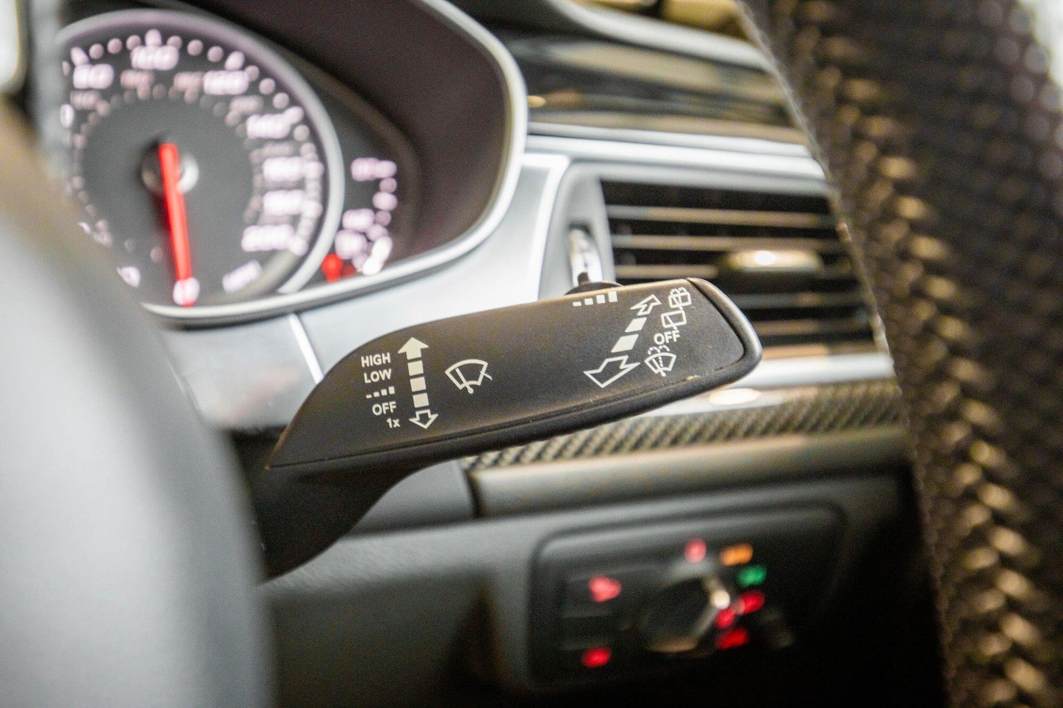 Used Audi RS6 2017 for sale - 77957439: Photo 26