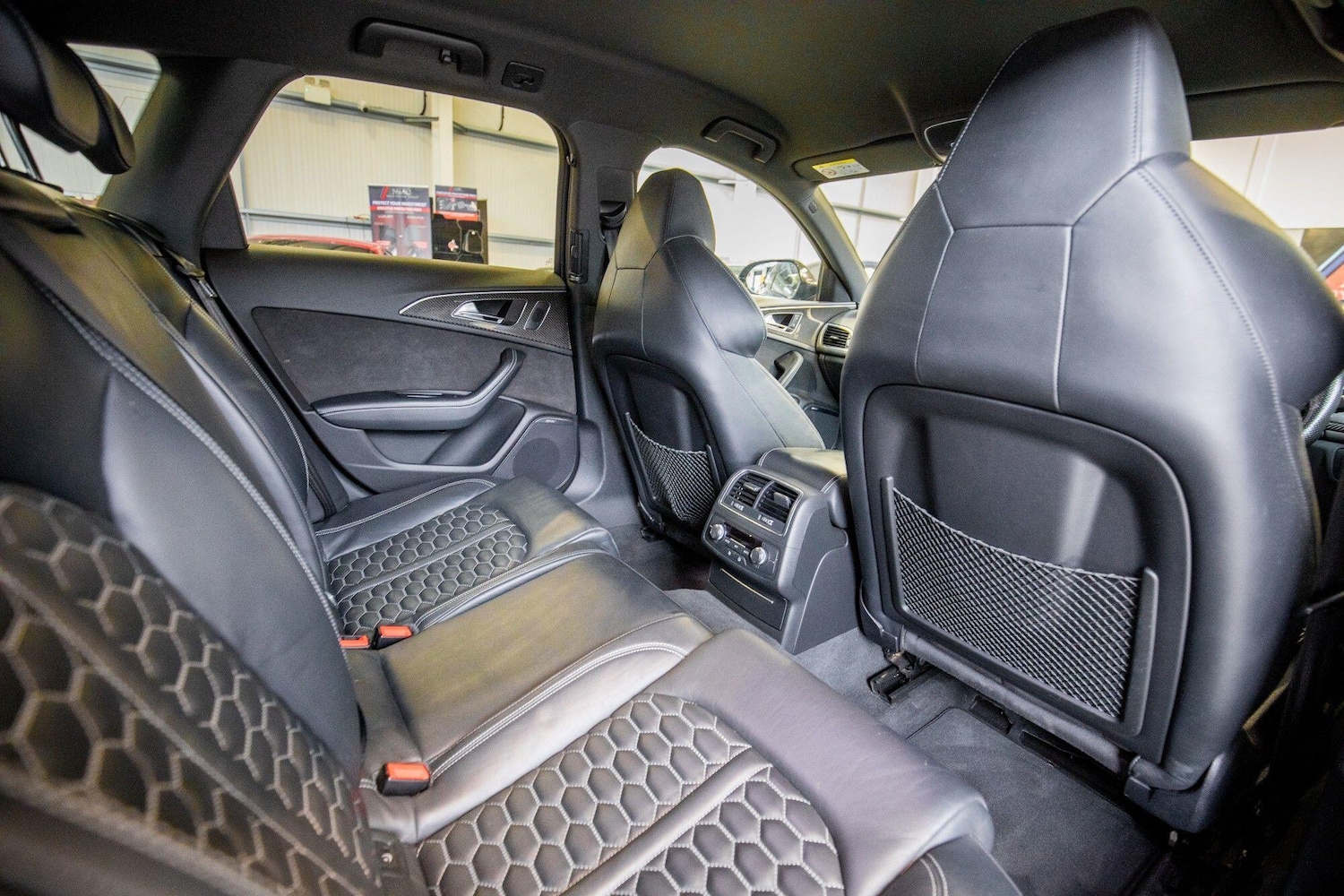 Used Audi RS6 2017 for sale - 77957439: Photo 3