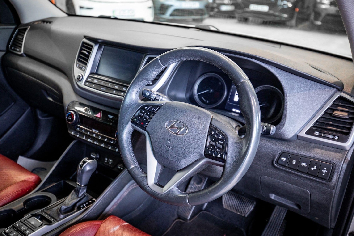 Used Hyundai TUCSON 2017 for sale - 77993031: Photo 2