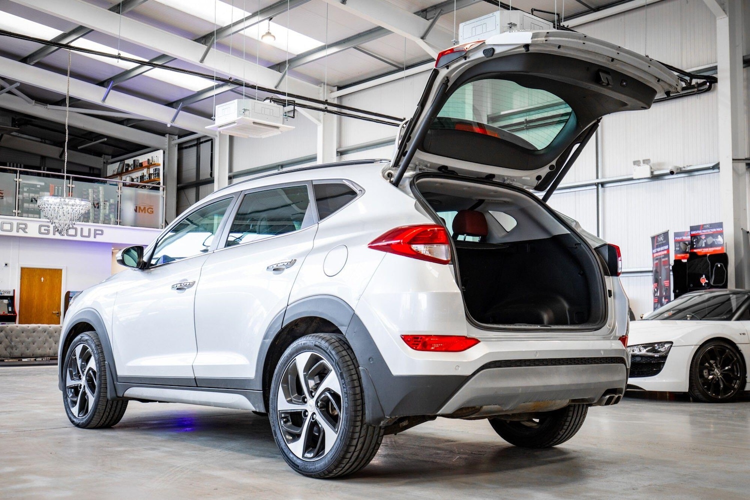 Used Hyundai TUCSON 2017 for sale - 77993031: Photo 31