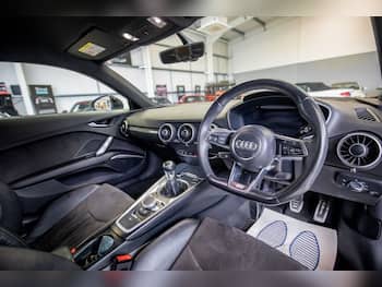 Used Audi TT 2017 for sale - 79690686: Photo