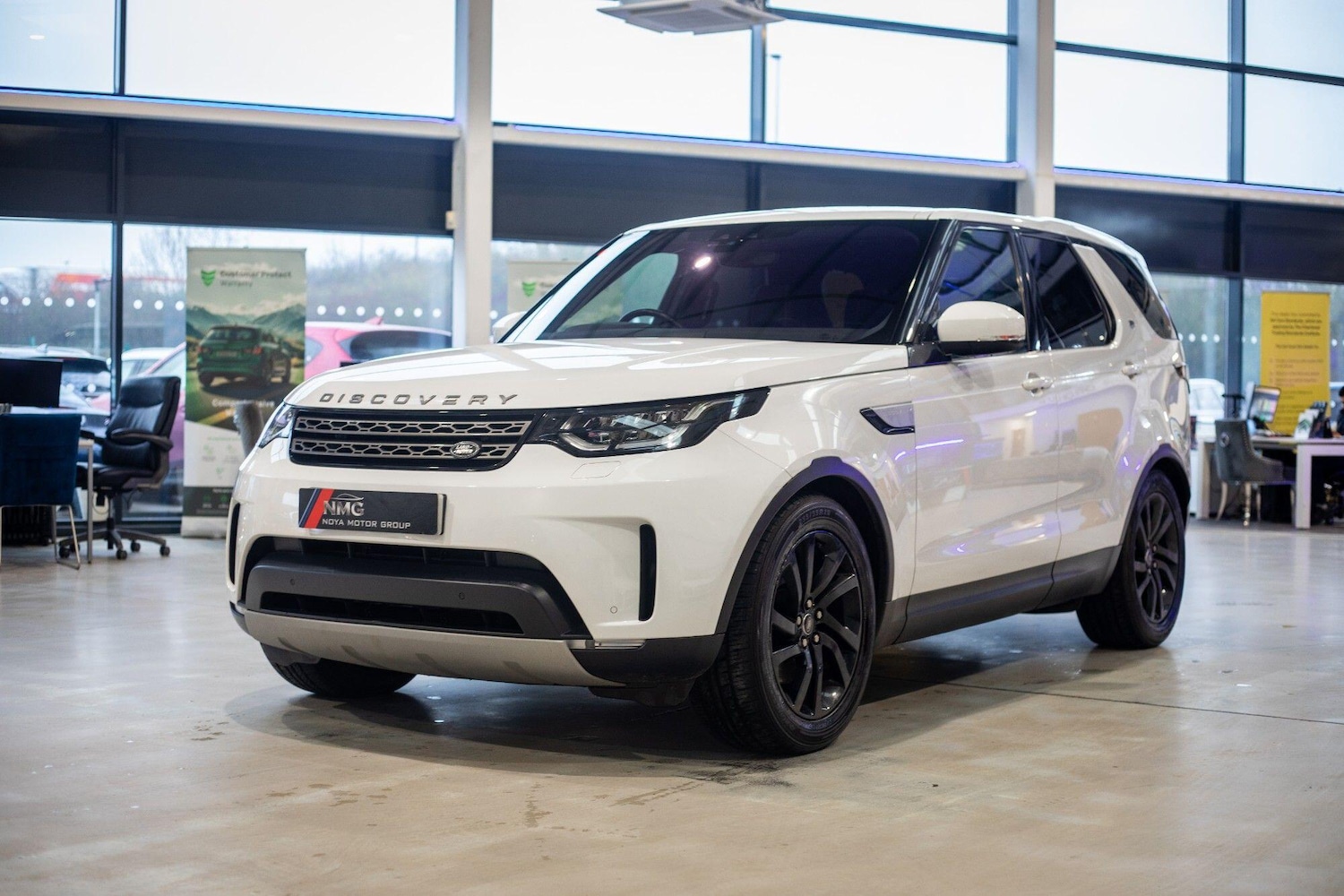 Used Land Rover Discovery 2017 for sale - 77441419: Photo 10