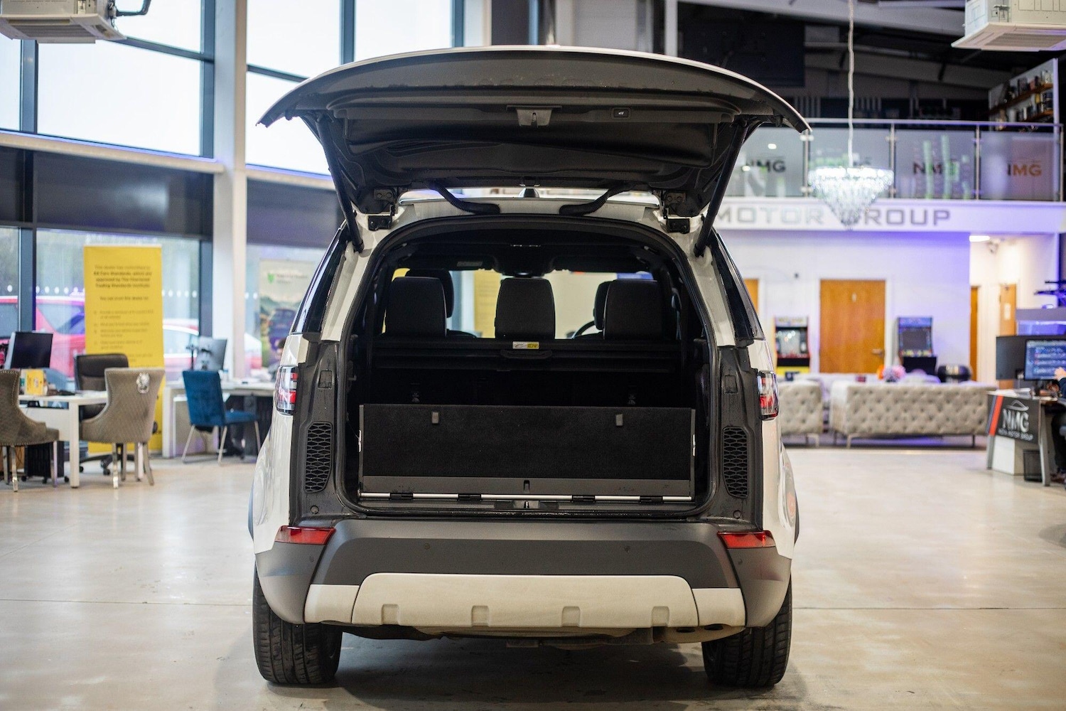 Used Land Rover Discovery 2017 for sale - 77441419: Photo 36