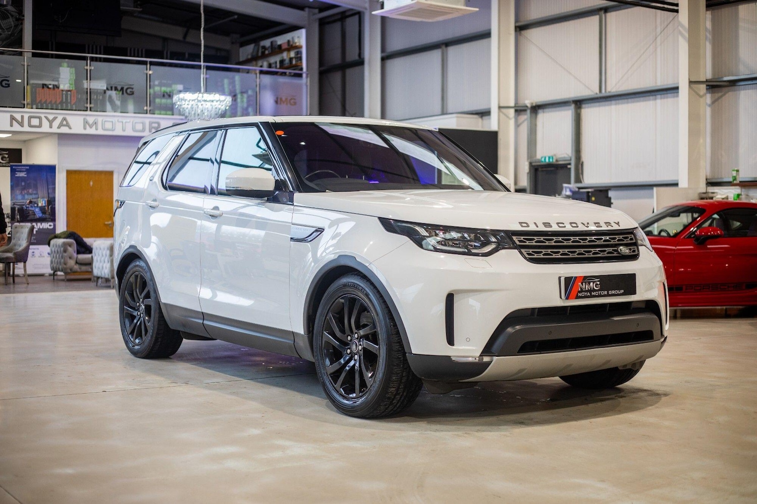 Used Land Rover Discovery 2017 for sale - 77441419: Photo 8