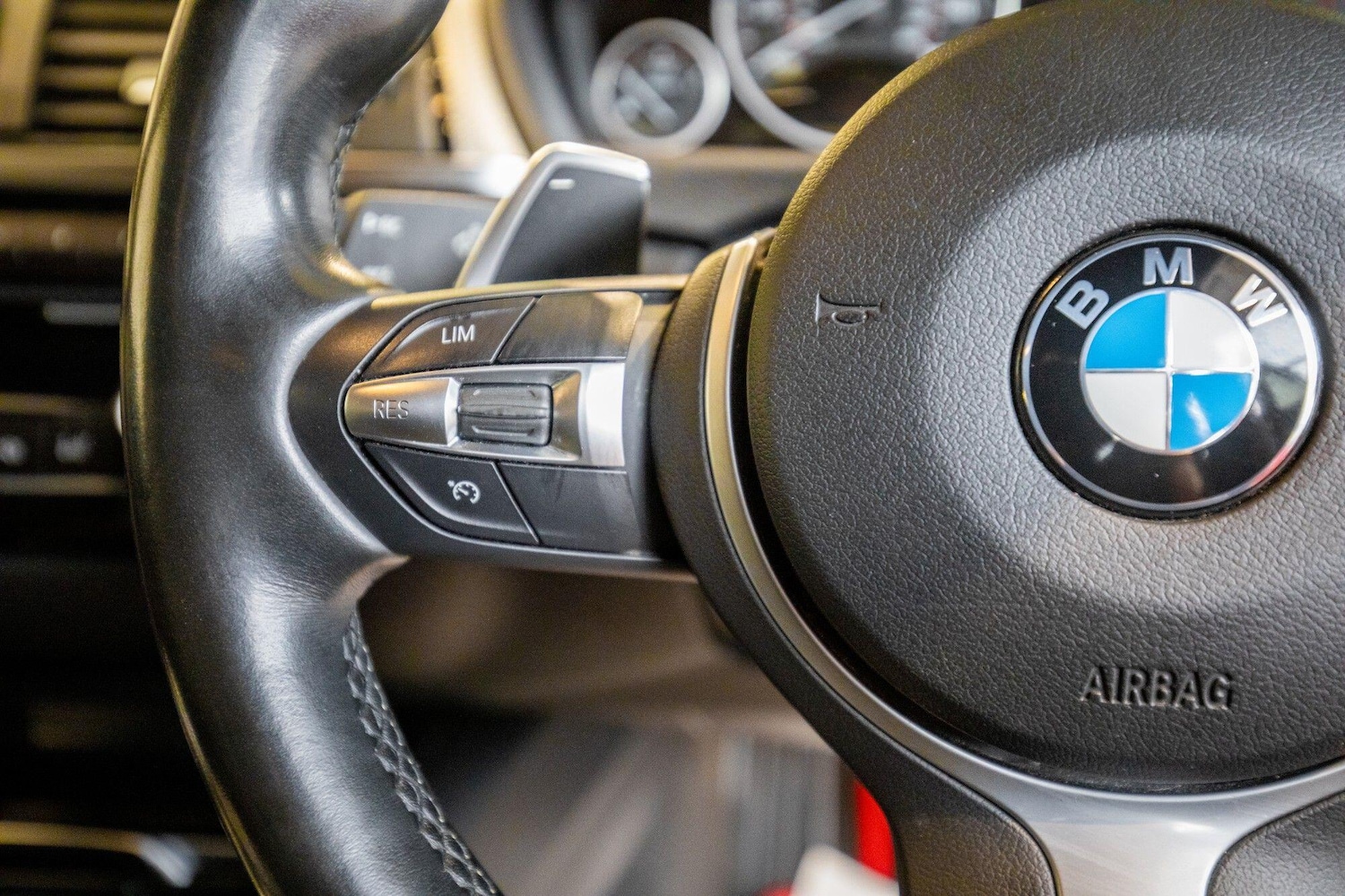 Used BMW 3 Series 2018 for sale - 76823708: Photo 23