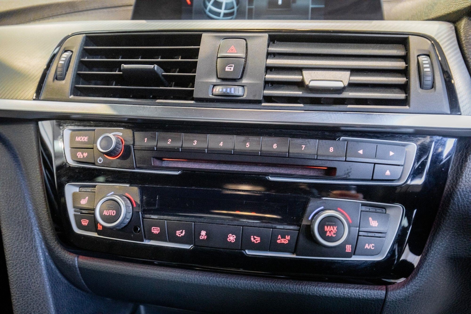 Used BMW 3 Series 2018 for sale - 76823708: Photo 29