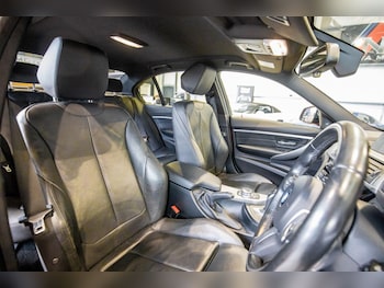 Used BMW 3 Series 2018 for sale - 76823708: Photo