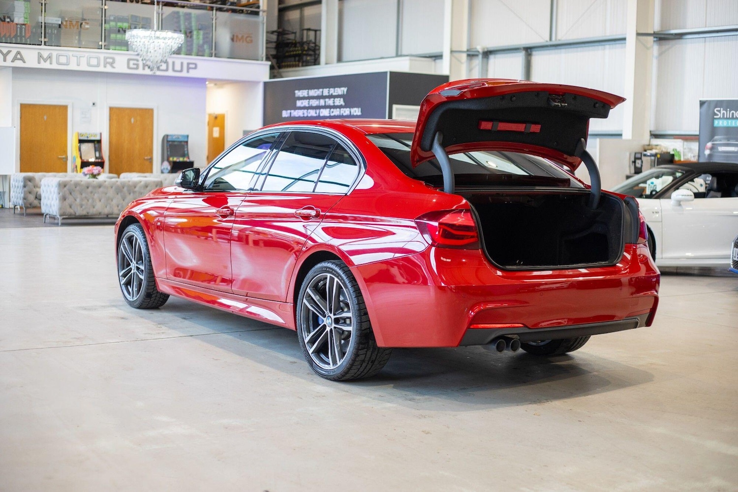 Used BMW 3 Series 2018 for sale - 76823708: Photo 40