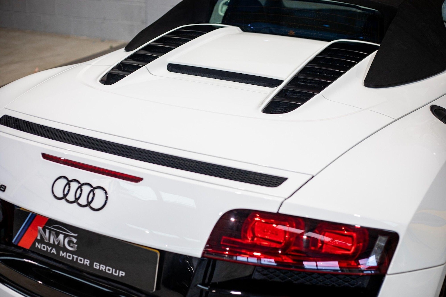 Used Audi R8 2011 for sale - 77279526: Photo 12