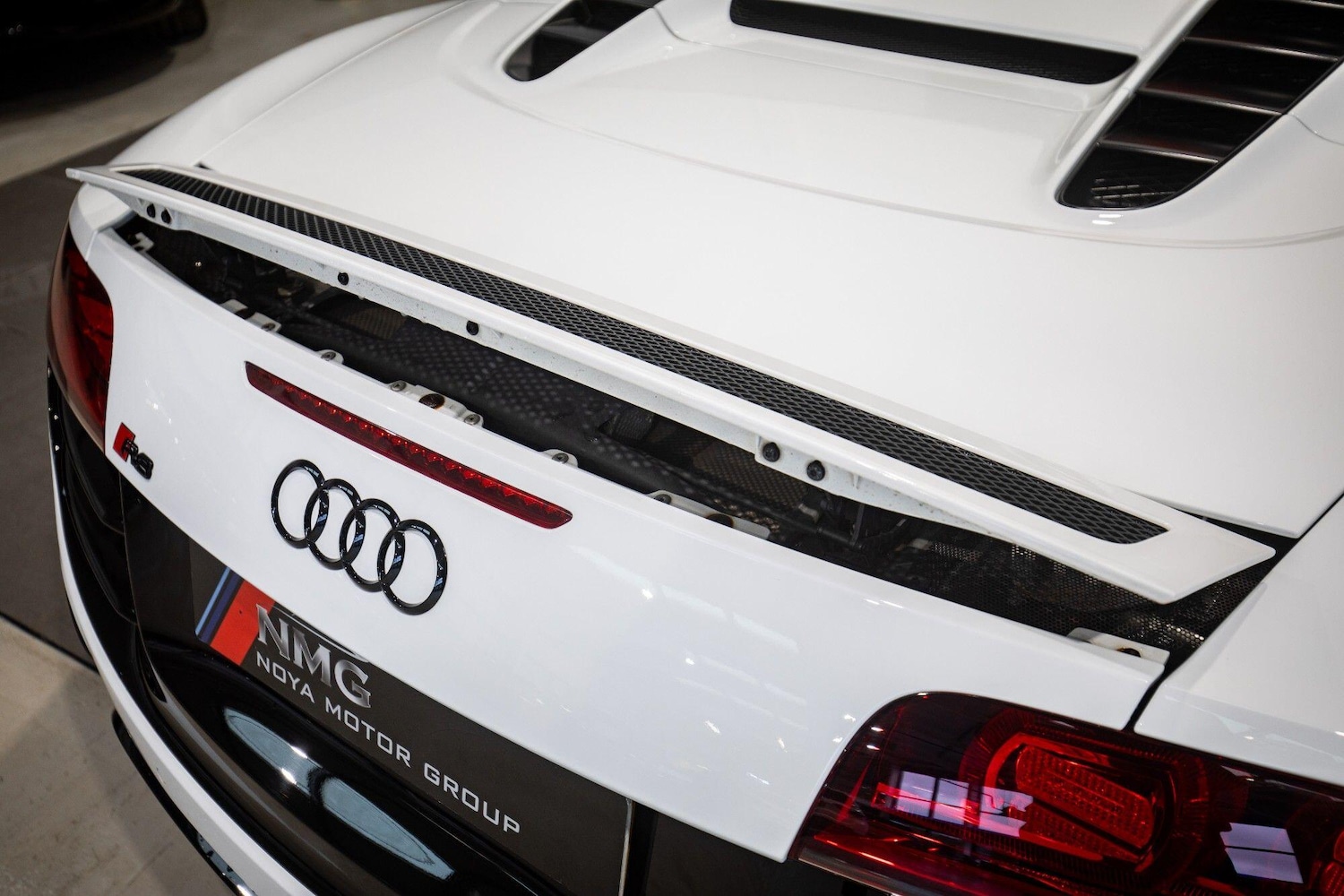 Used Audi R8 2011 for sale - 77279526: Photo 15